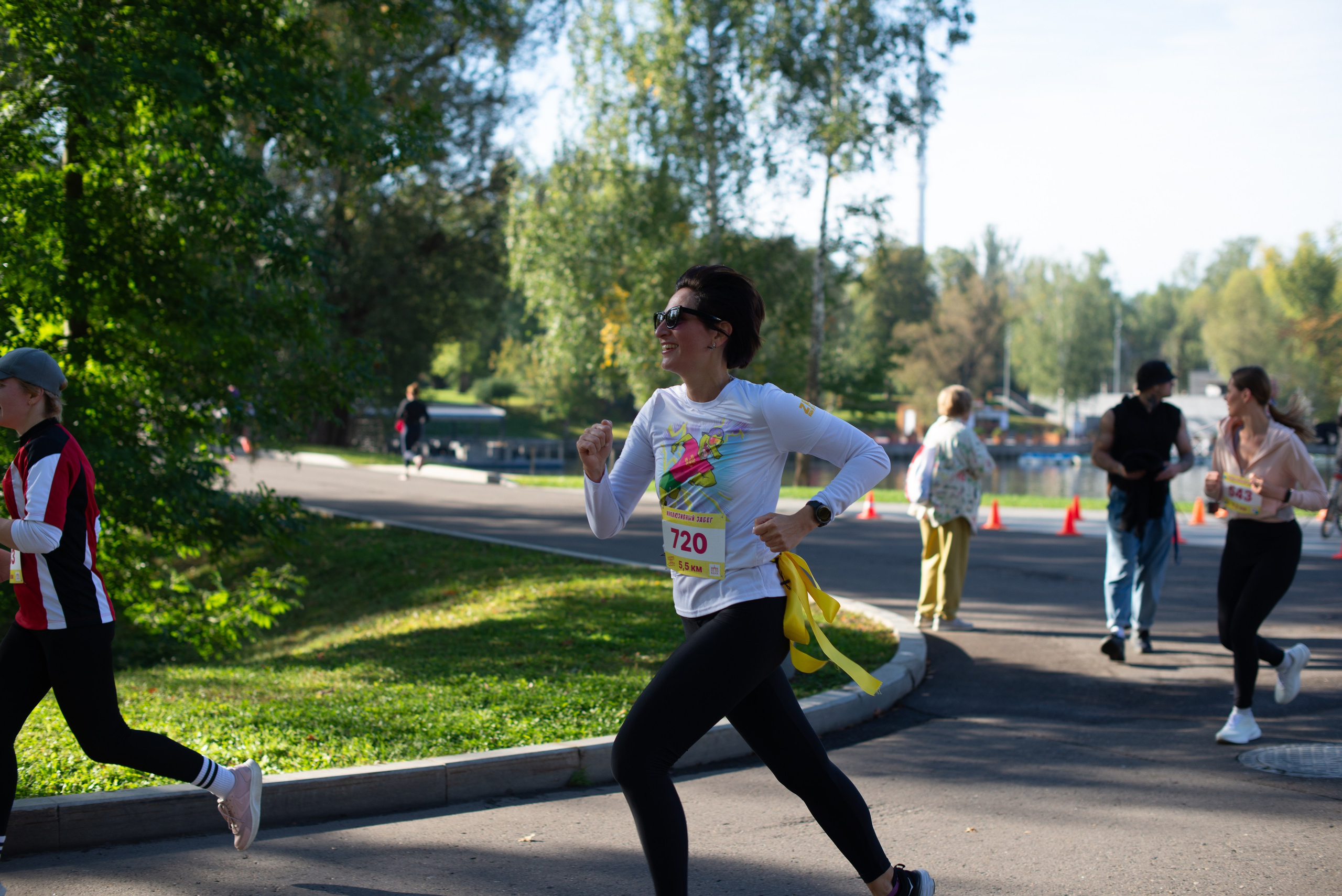Инклюзивный забег ВДНХ Феникс Больше Чем Можешь. Victoria Radjevna Репортажный Фотограф — Видеограф Москва • Санкт-Петербург