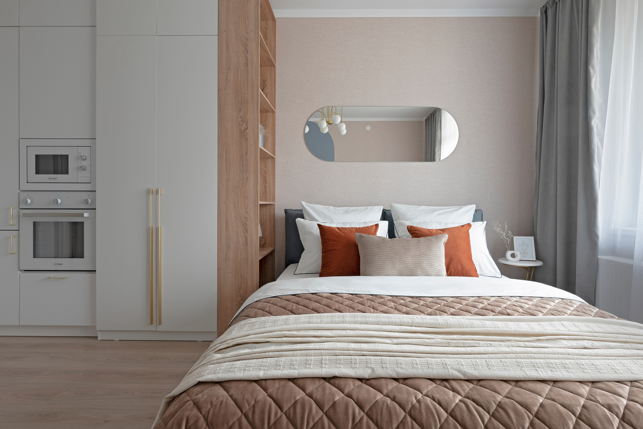 Любоград. Главная