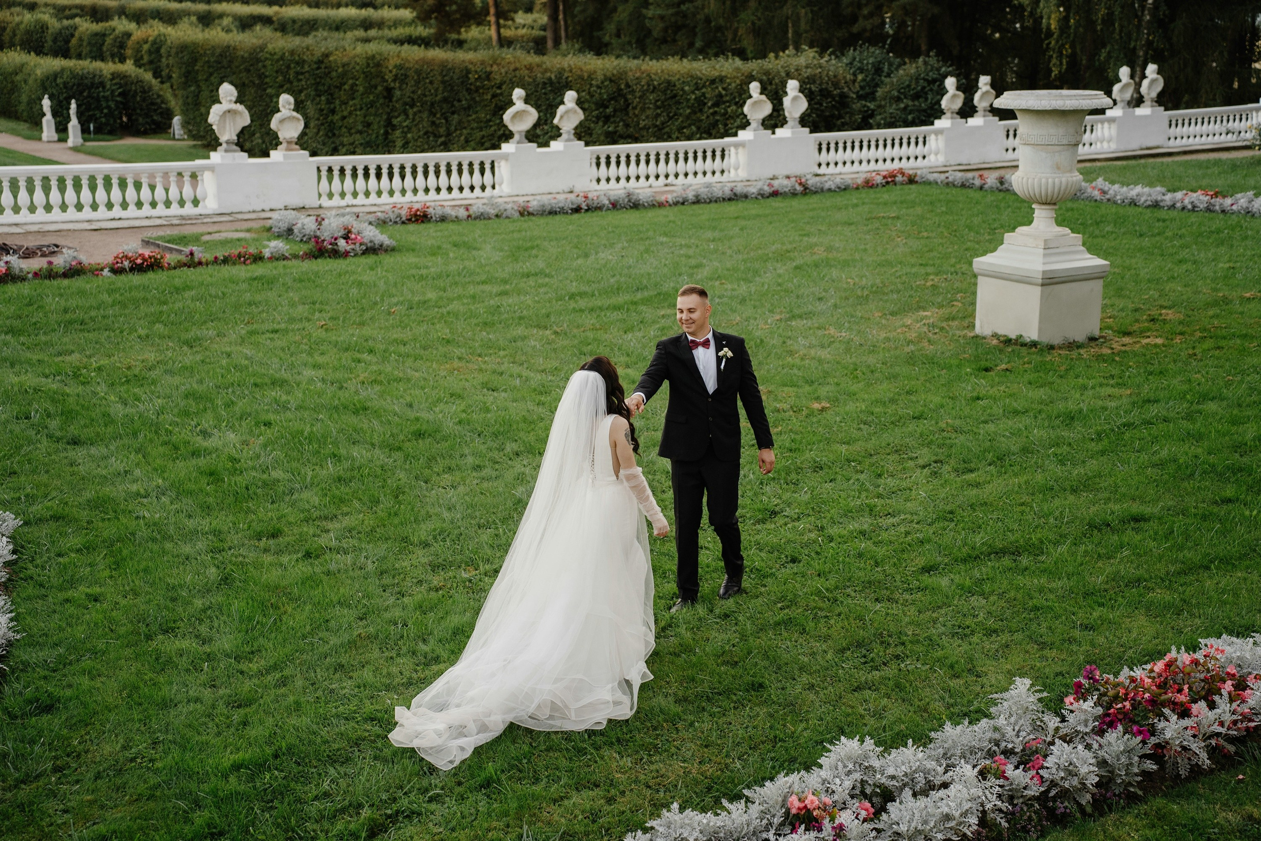 Свадьба в усадьбе Архангельское. Свадебный и семейный фотограф в Москве Светлана Зоткина