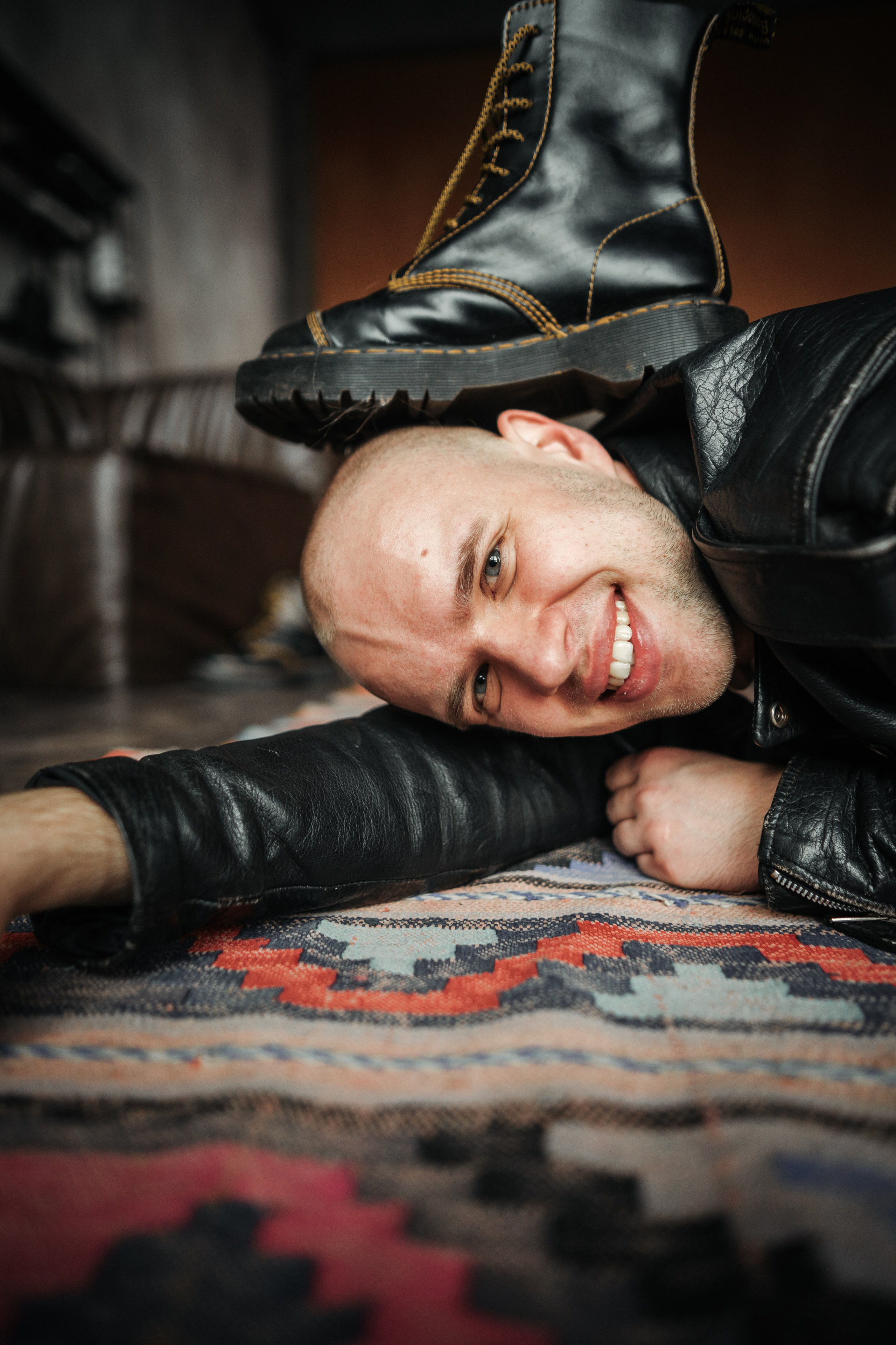 Кирилл студия