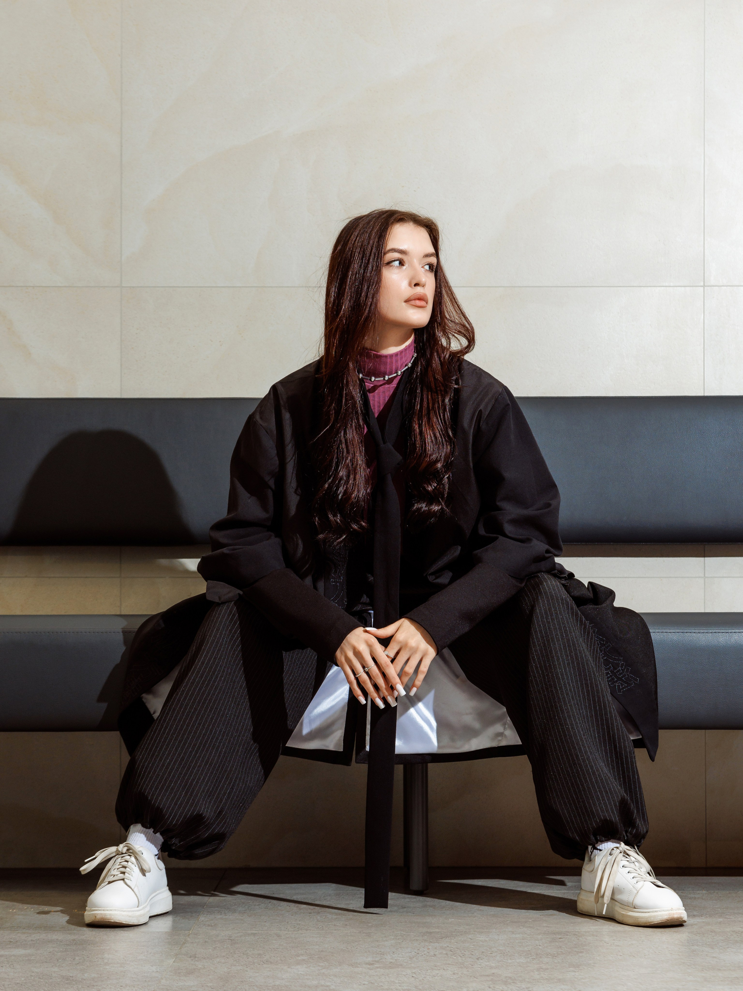 TONY CLOU. Съёмка в кофейне. Фотограф Виталий Хайлов, Екатеринбург