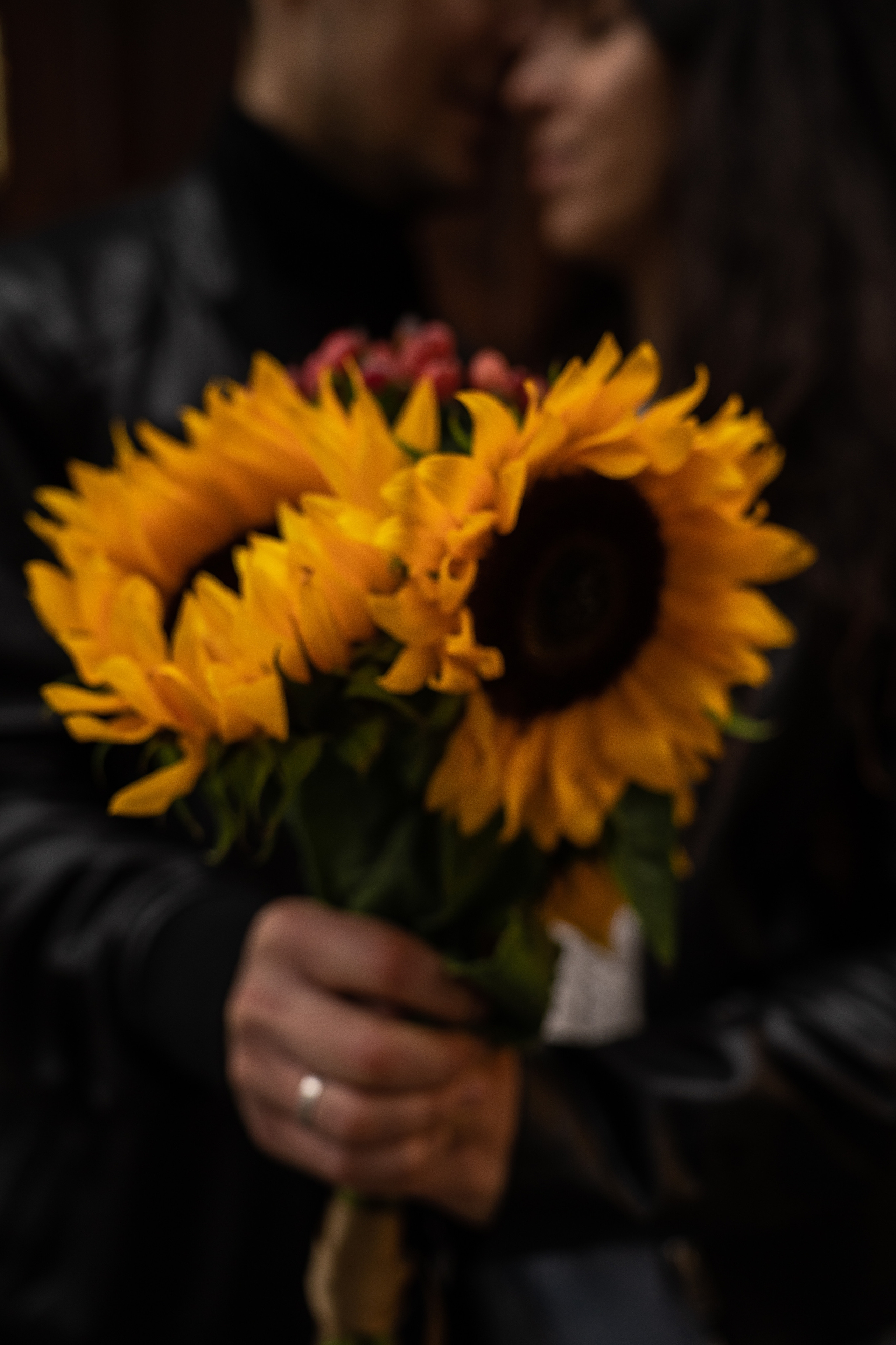 Фотосессия с цветами цветы подсолнухи фотосессия в подсолнухах