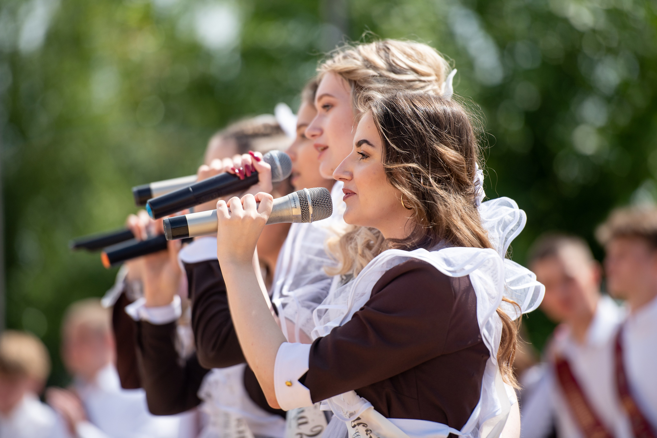 Выпускные школ. Свадебный и репортажный фотограф