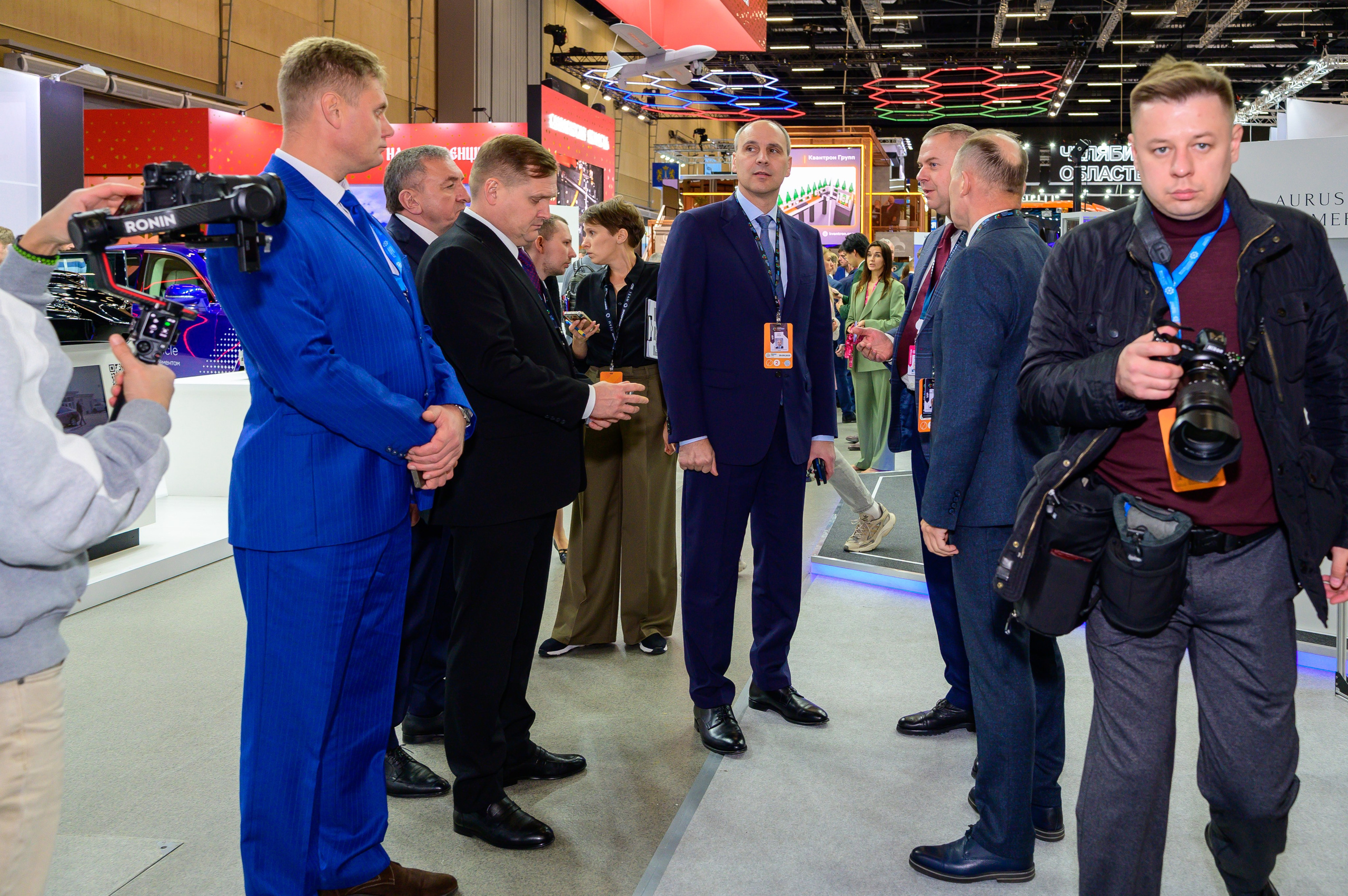 BigindustrialweekBelarus. Фотоуслуги, услуги фотографа, фотографирование важных событий