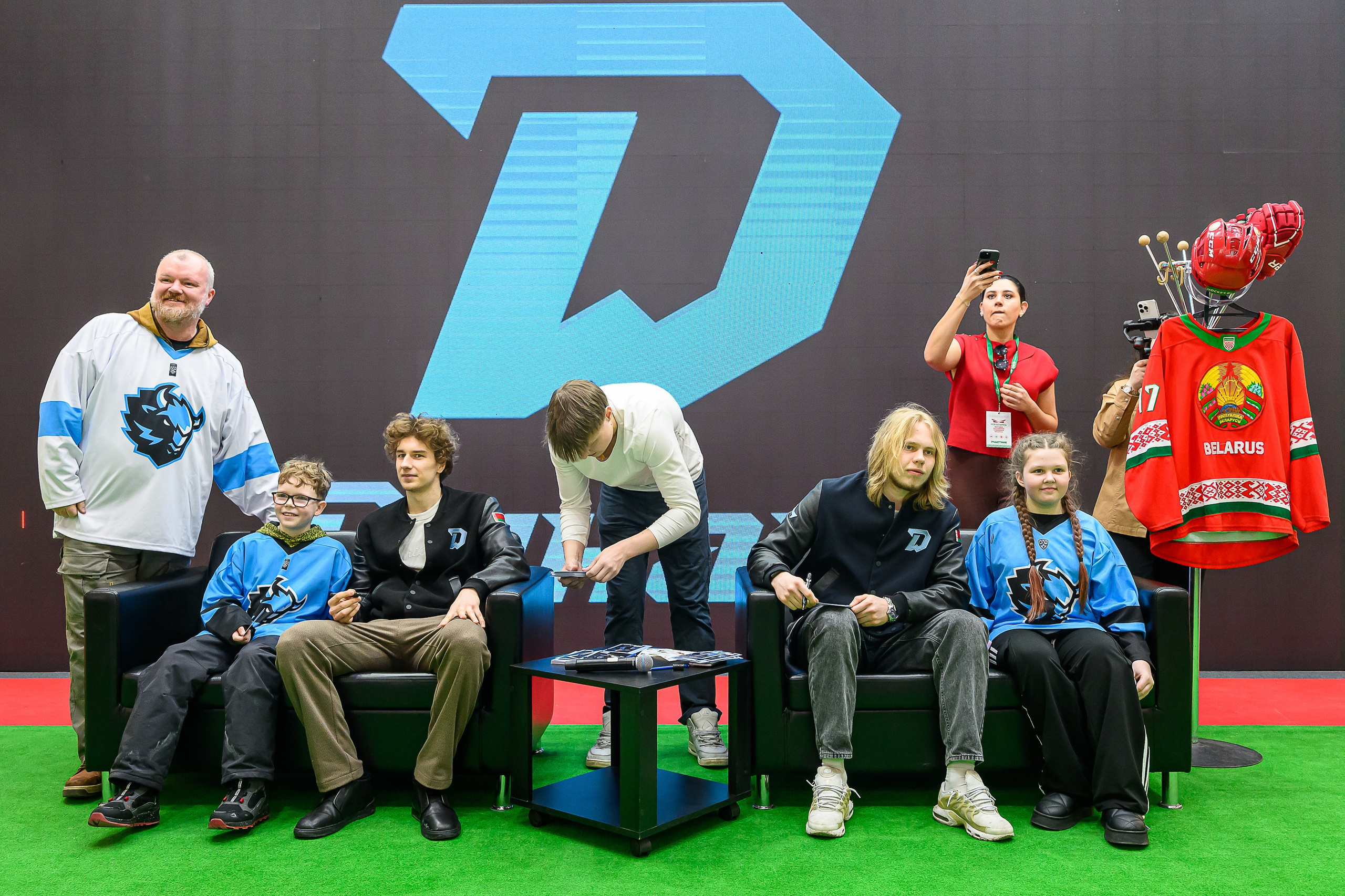 @hcdinamo.by. Фотоуслуги, услуги фотографа, фотографирование важных событий