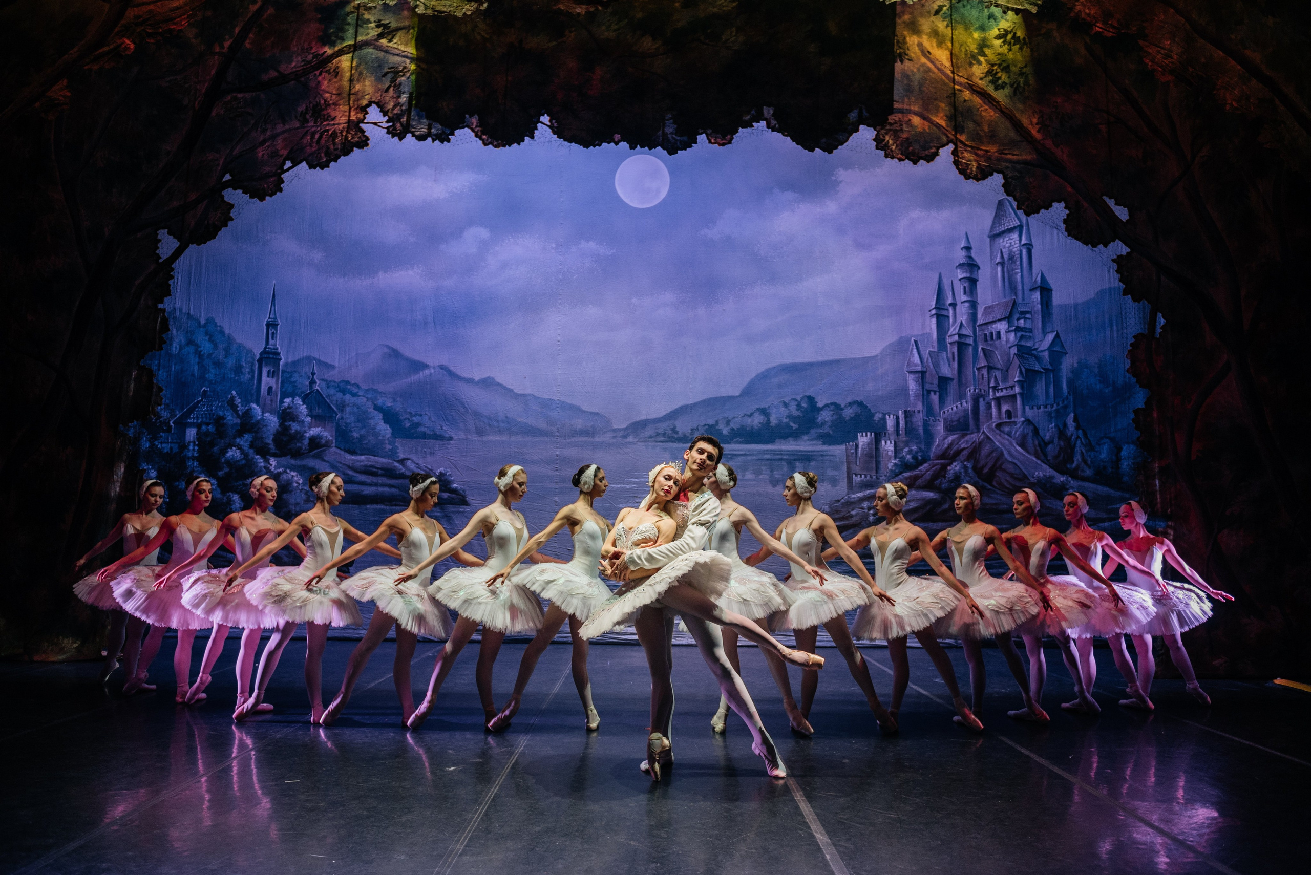 Ballet « Lac des Cygnes » à Genève. Photographe en Suisse et en Europe Anna Alekseenko