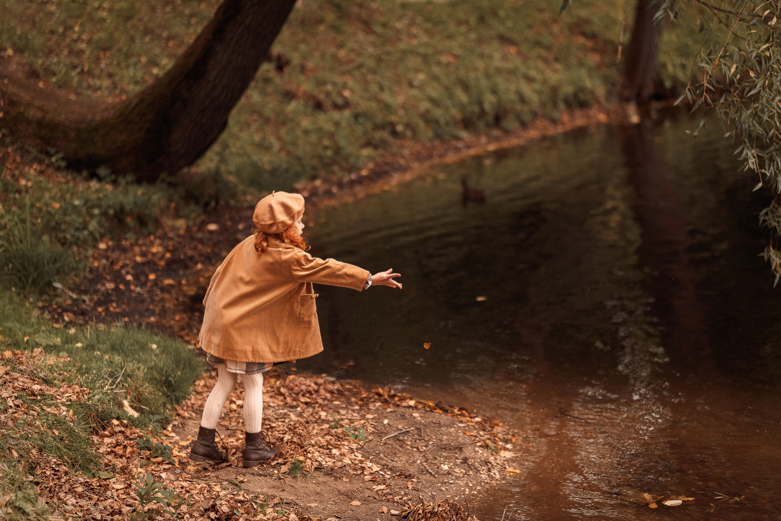 Девочка-осень. Прогулка по Ясной Поляне. Семейный и детский фотограф в Туле