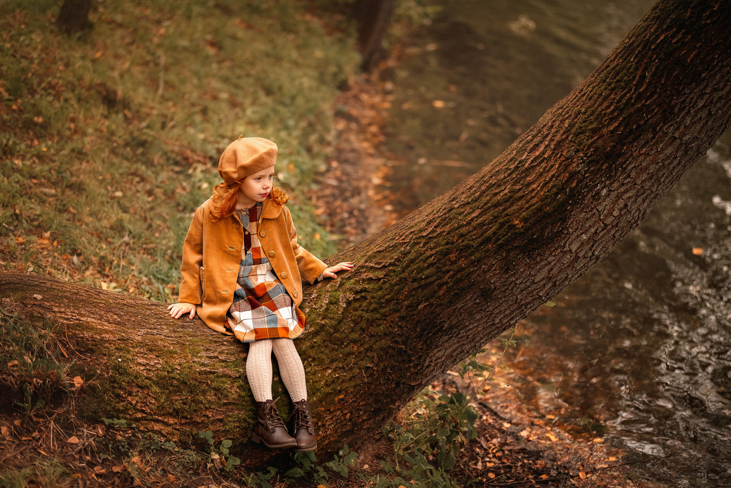 Девочка-осень. Прогулка по Ясной Поляне. Семейный и детский фотограф в Туле