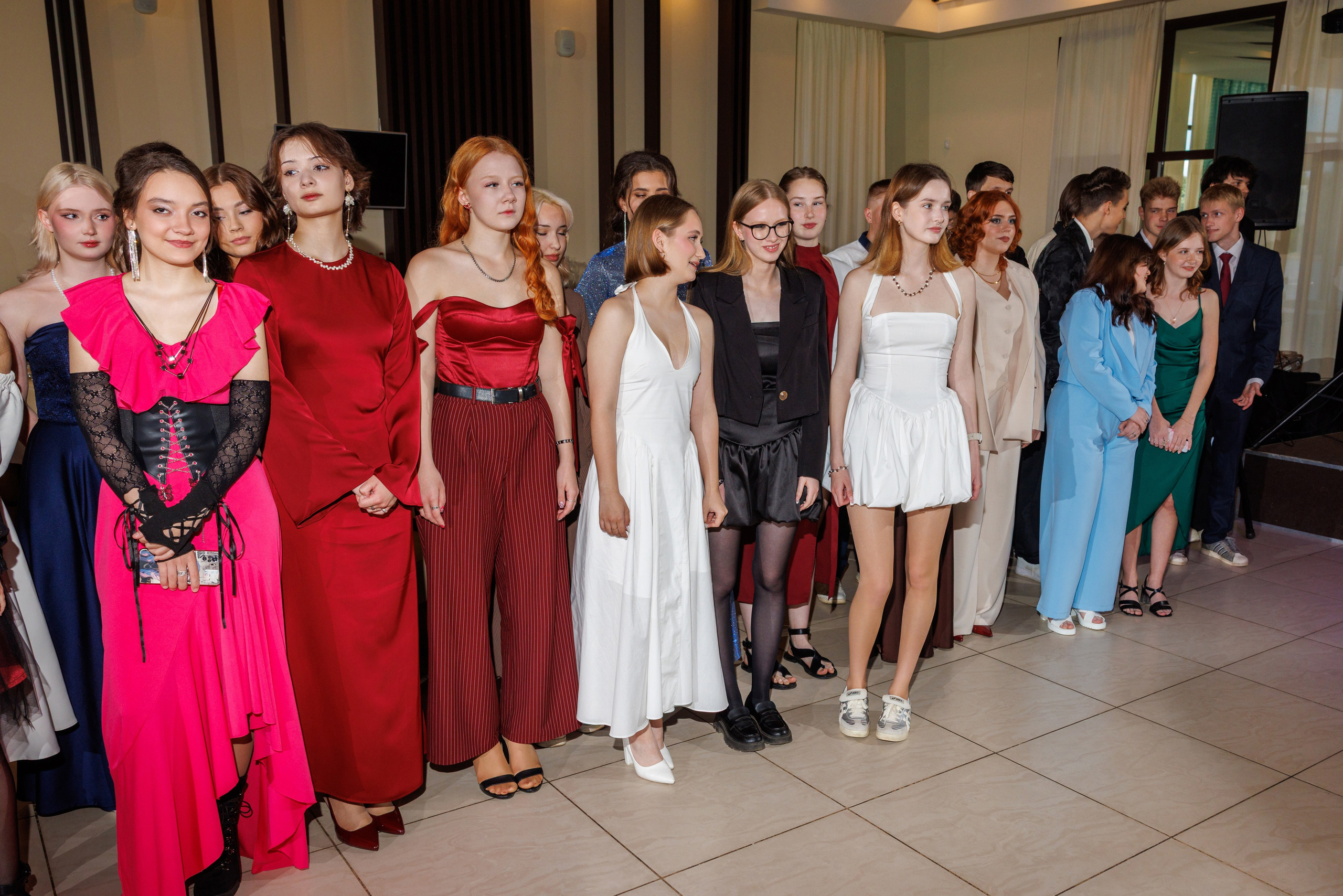 Выпускной 2025 Шк 10. Коммерческий фотограф Андрей Тремасов