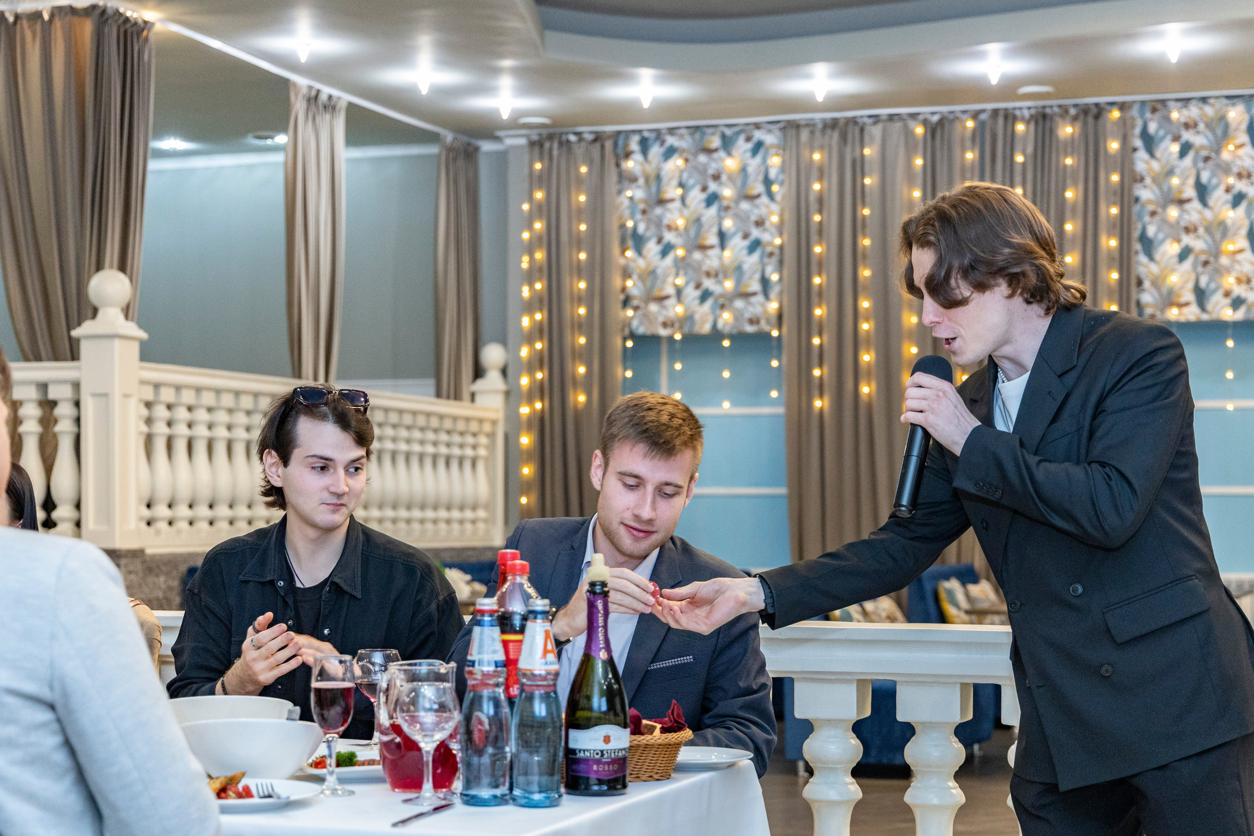 Свадебная фотосессия свадебный фотограф Татьяна Марсуверских свадебная фотопрогулка Москва Жуковский. Фотограф для маркетплейсов, фотоуслуги в Жуковском Татьяна Марсуверских