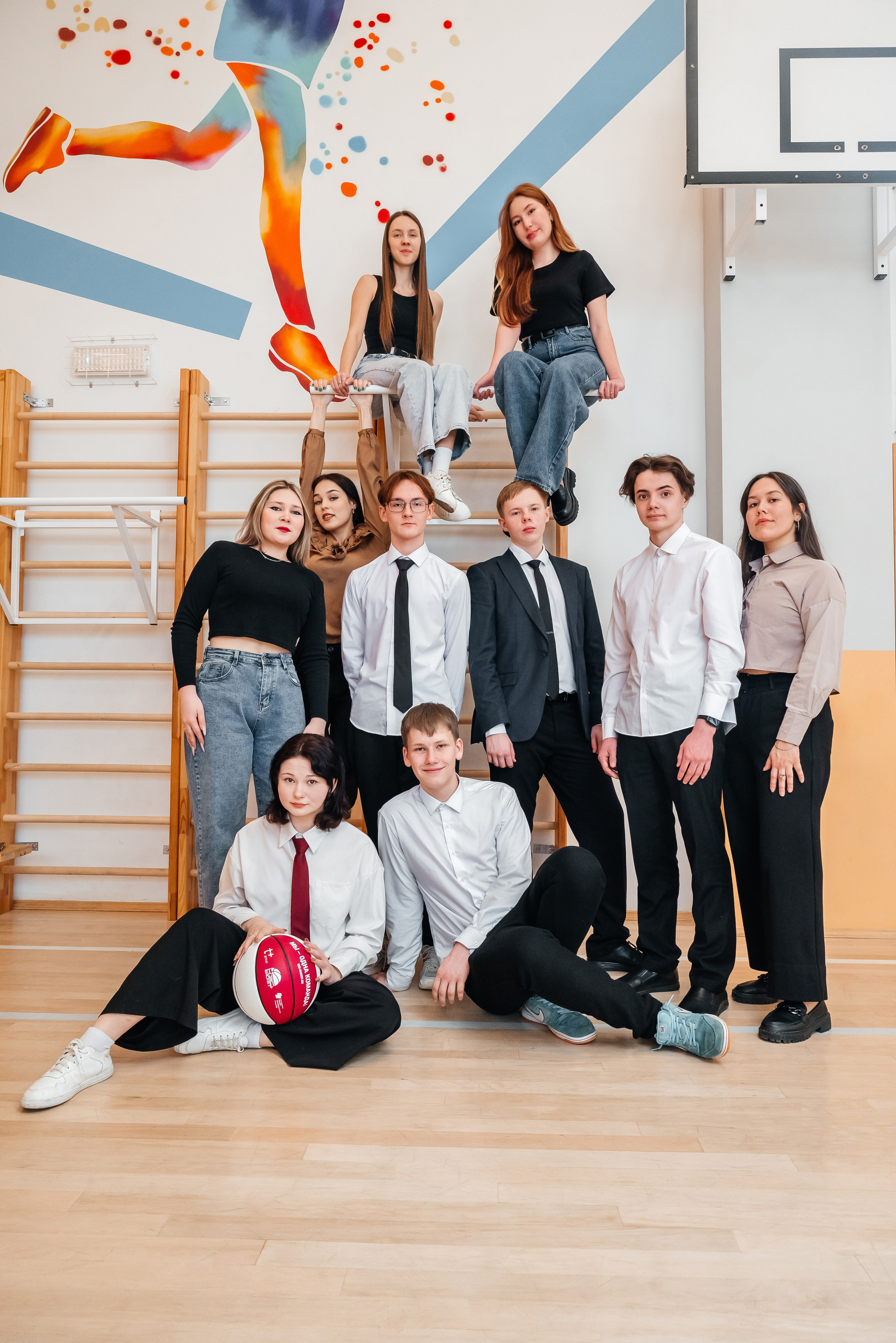 Старшая школа. Фото. Современные выпускные альбомы. Воткинск