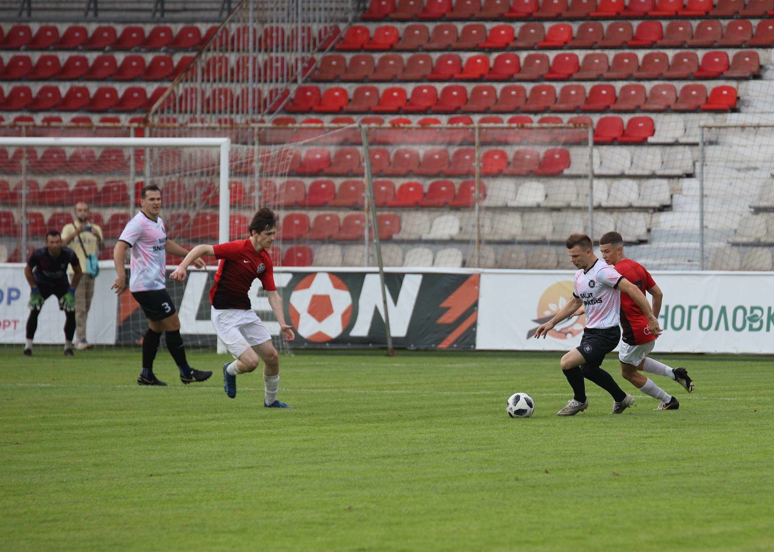 Футбол. Профессиональный фотограф ДМИТРИЙ ЕГОРОВ