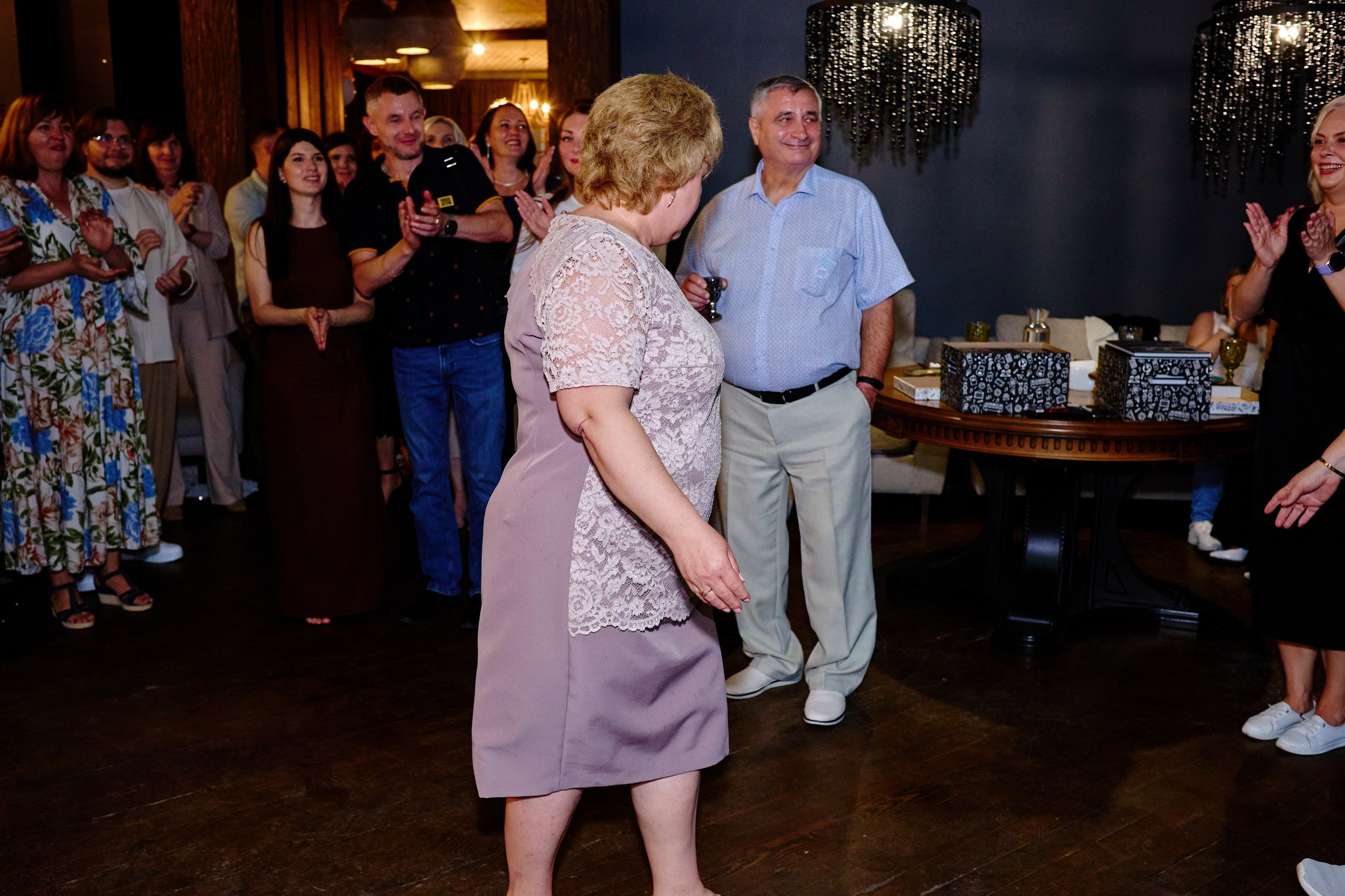 Выпускной 35 Сош. Фотограф Выпускные альбомы Таганрог Сергей Коробченко