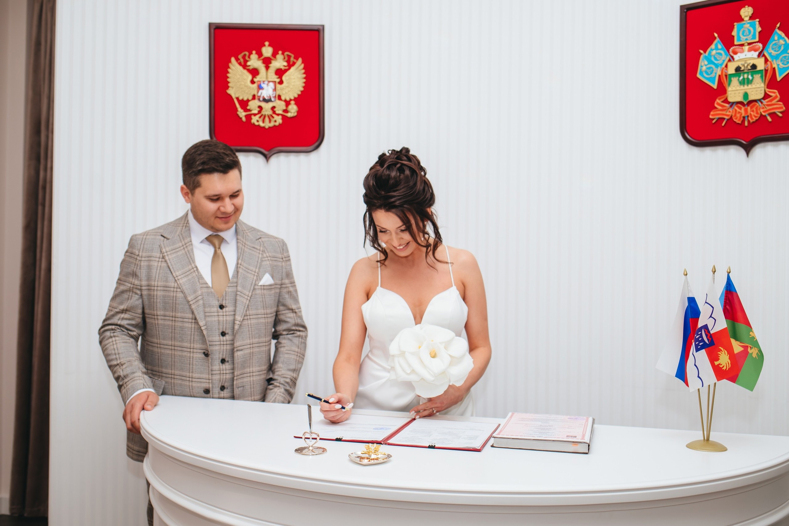 Кольцо любви. Семейный и свадебный фотограф Сочи Адлер Сириус Красная поляна