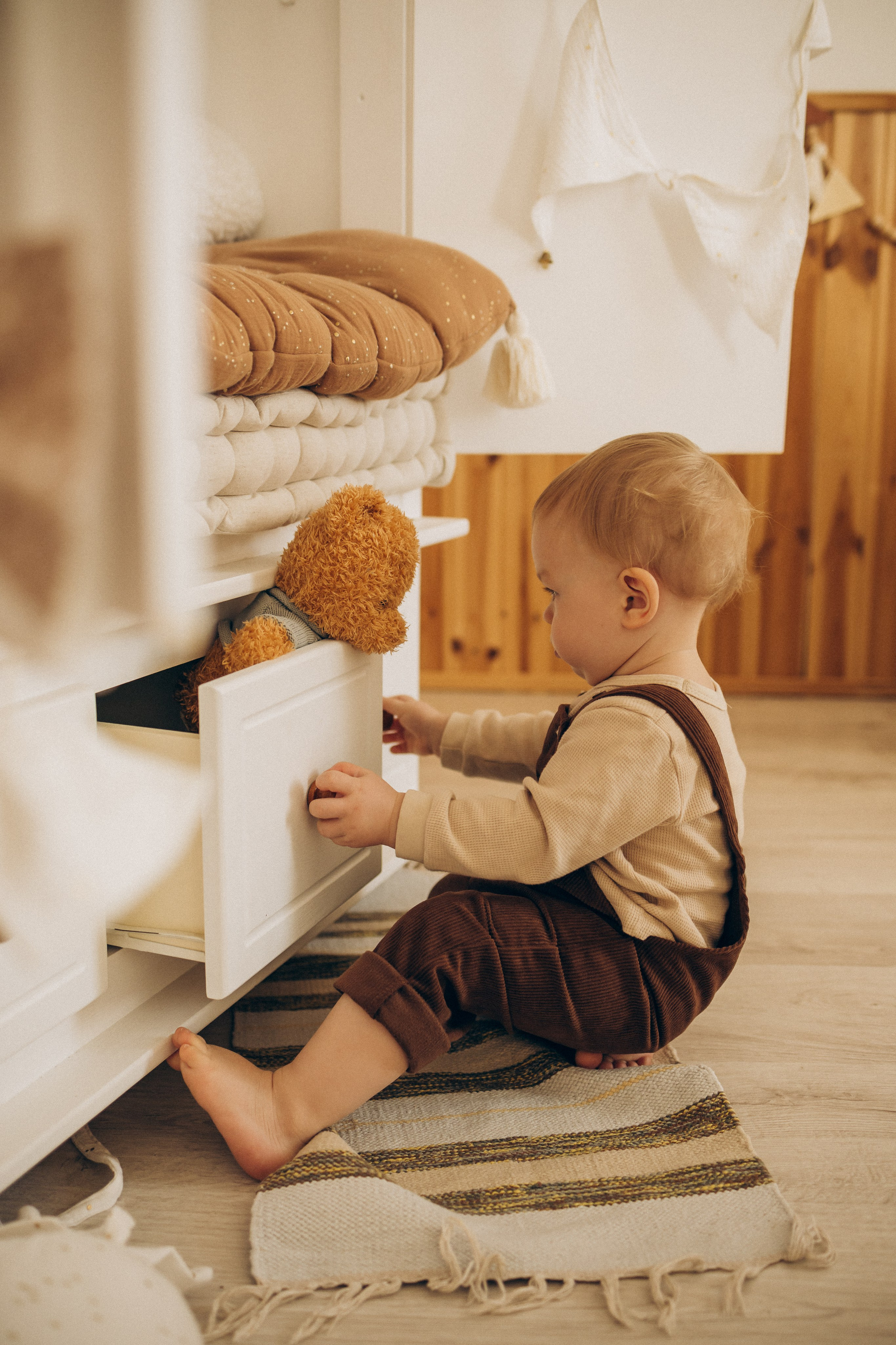 Семейная фотосессия Москва, семейный фотограф в Москве, семейная фотосессия, детский фотограф, семейная фотосессия в студии, студийная семейная фотосессия, фотосессия с малышом, фотосессия годовасия, фотосессия в годик