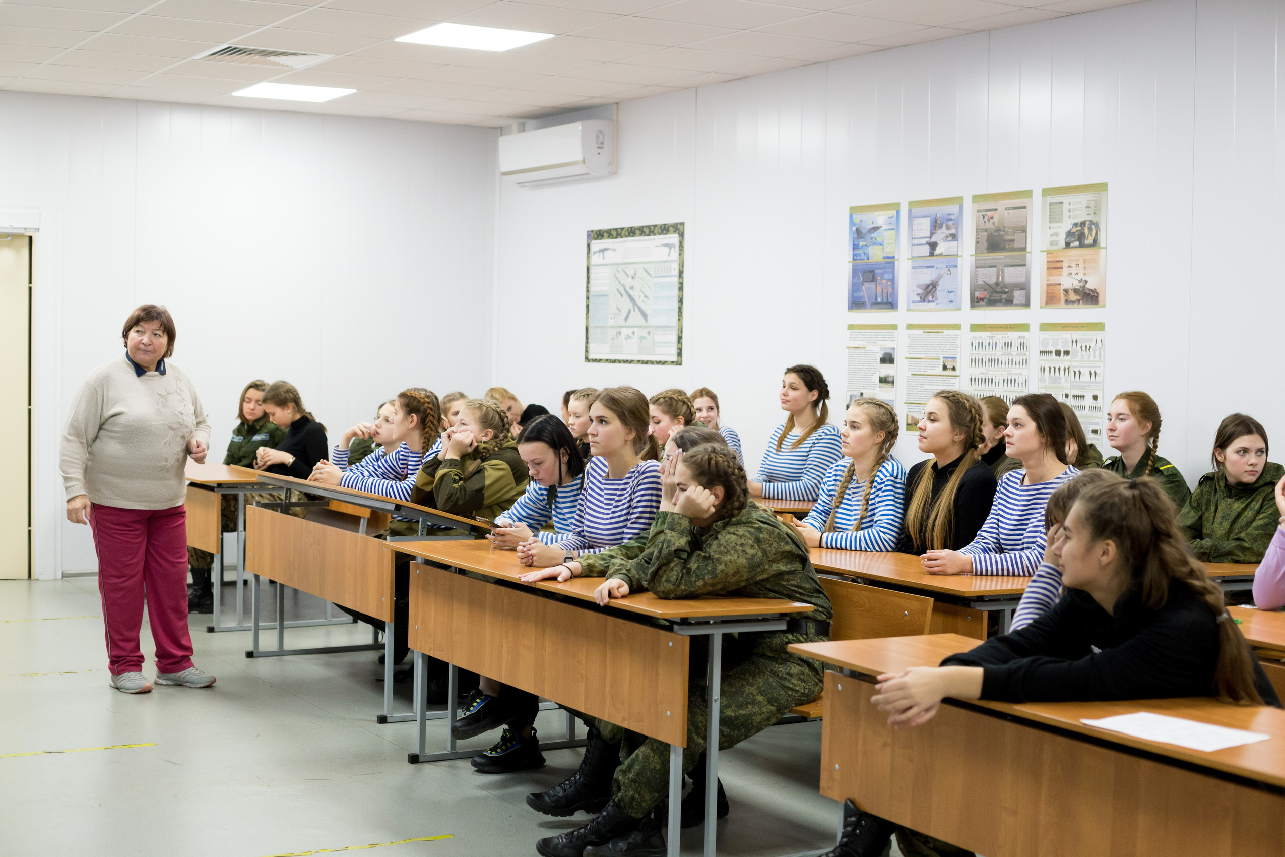 Кадеты. Выпускные альбомы «Эврика» в Нижнем Новгороде