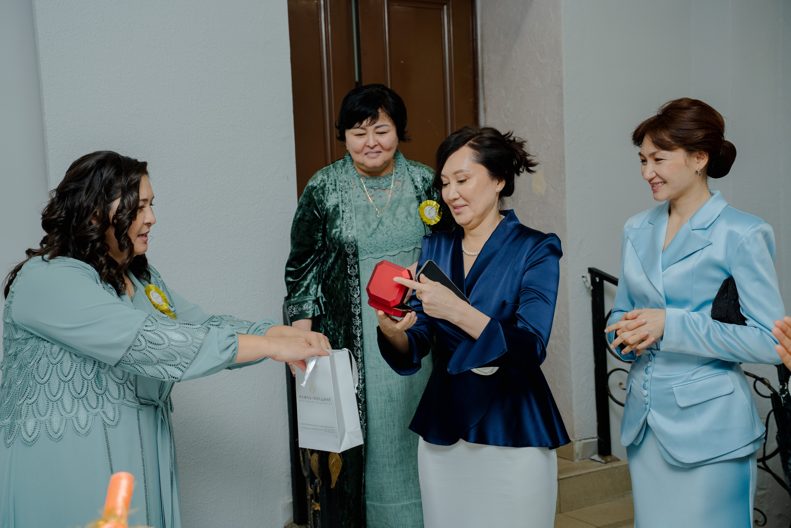 KAMILLA QYZ UZATU. Nomad media