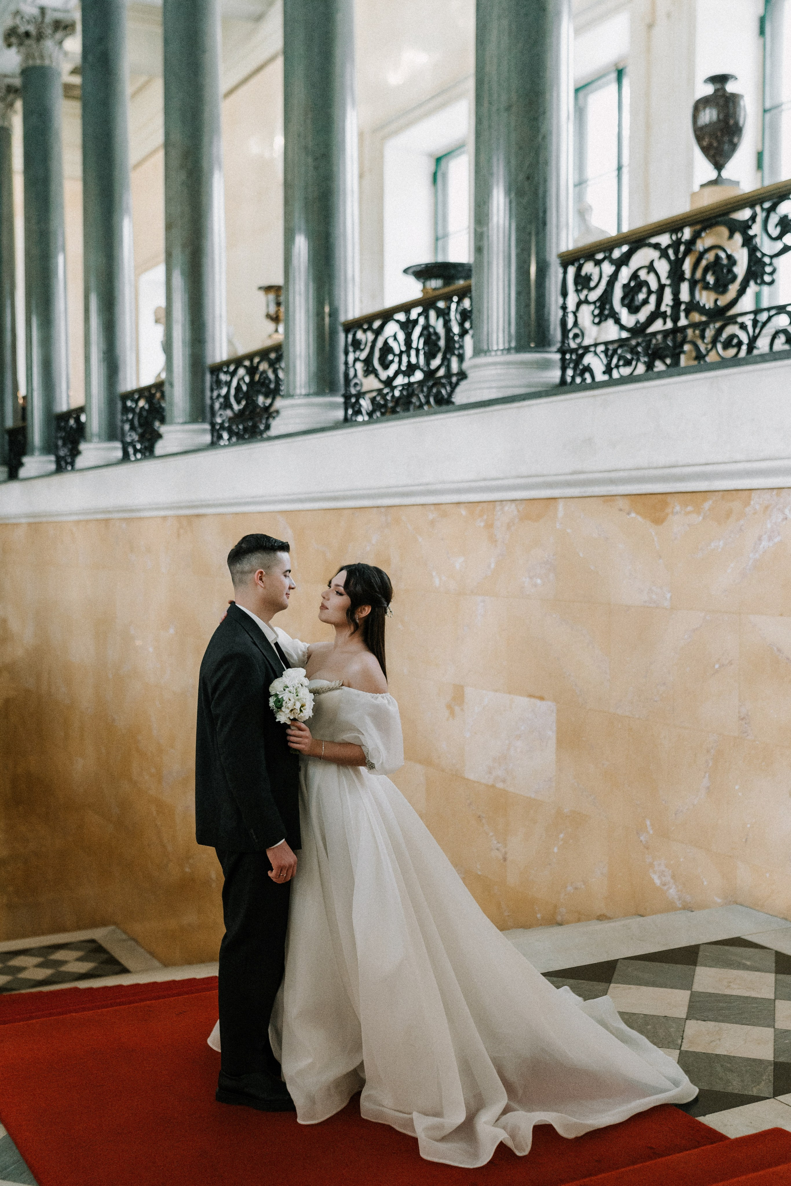 Ксения и Эдуард с пленкой 35 mm. Фотограф в Санкт-Петербурге Юлия Гербель