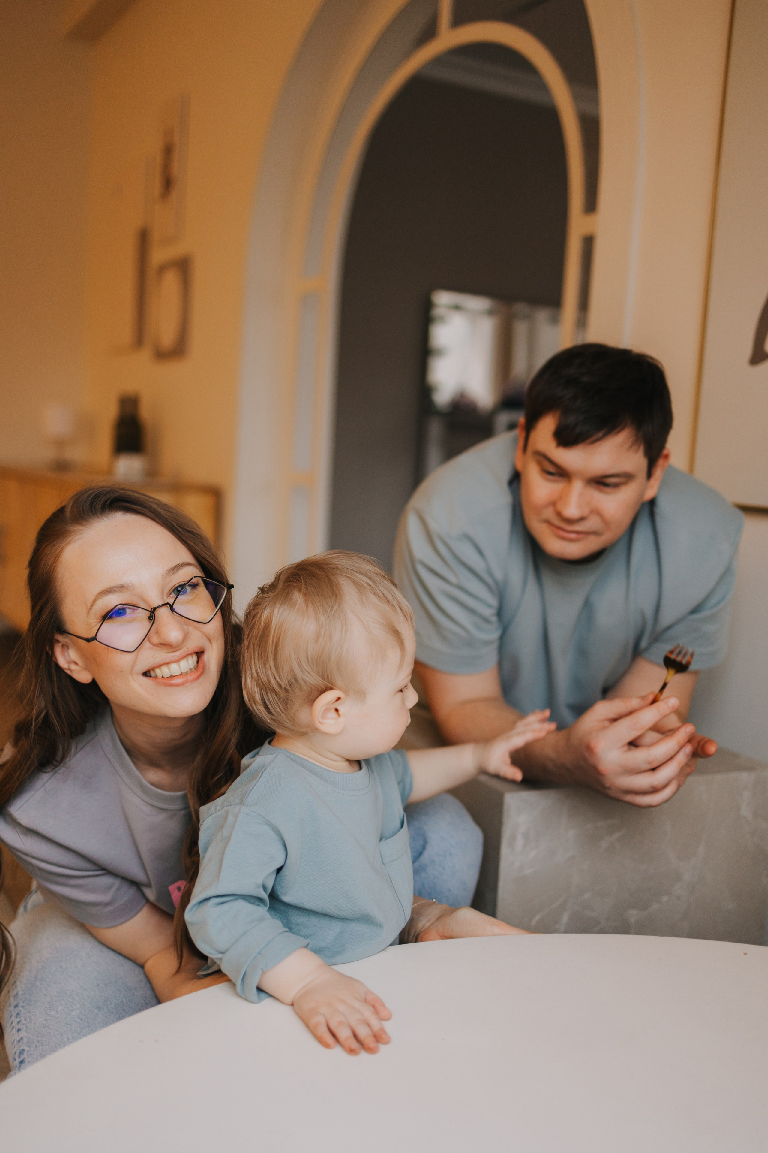 Большая семья. Домашняя фотосессия