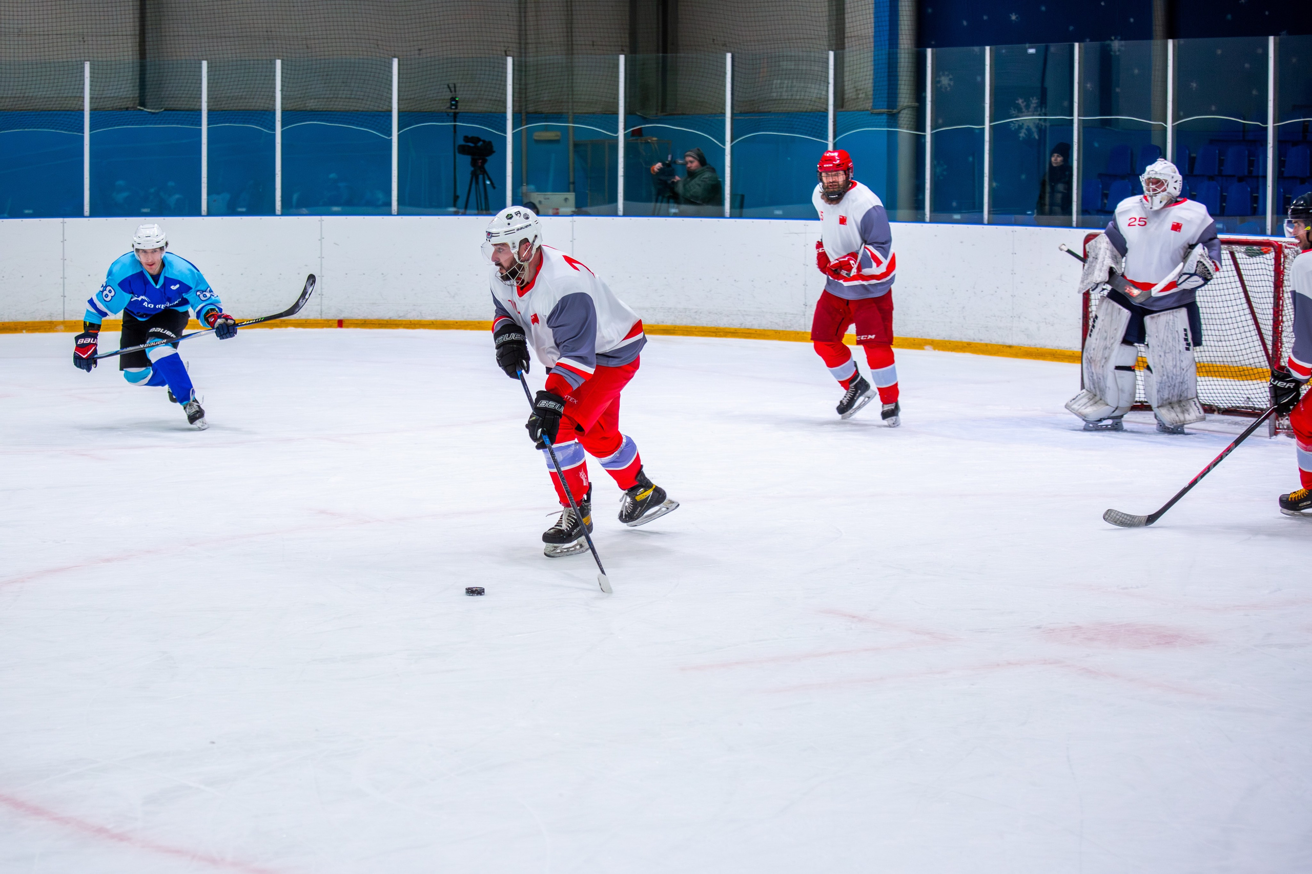 Чемпионат по хоккею. Репортажный, семейный, свадебный, портретный фотограф