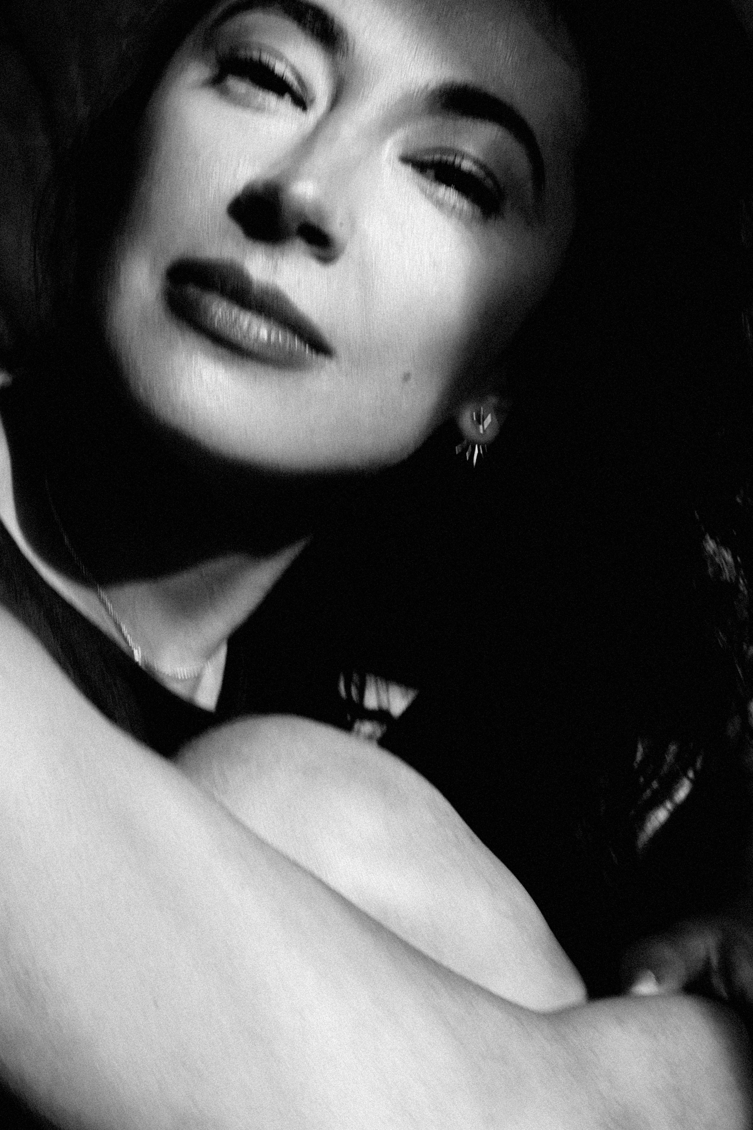 LERA. Yulia Otroschenko