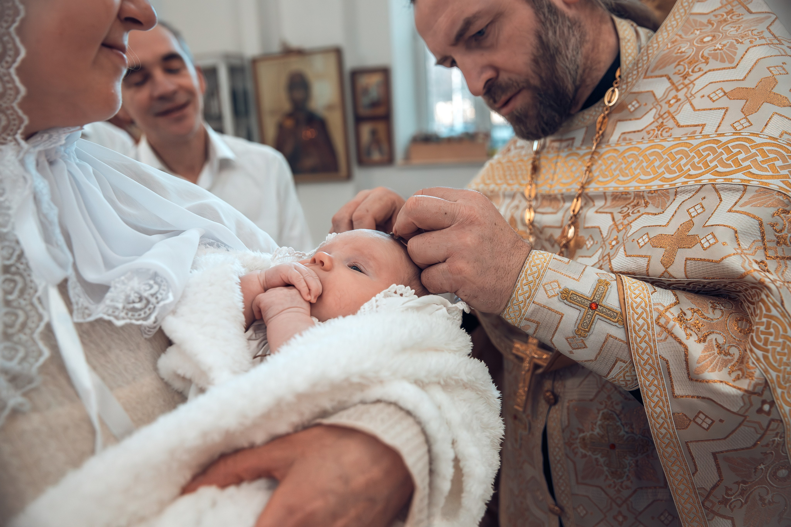 Стоимость таинства крещения. Семейный и детский фотограф в Москве в ЮАО Царицыно Алёна Асташкина