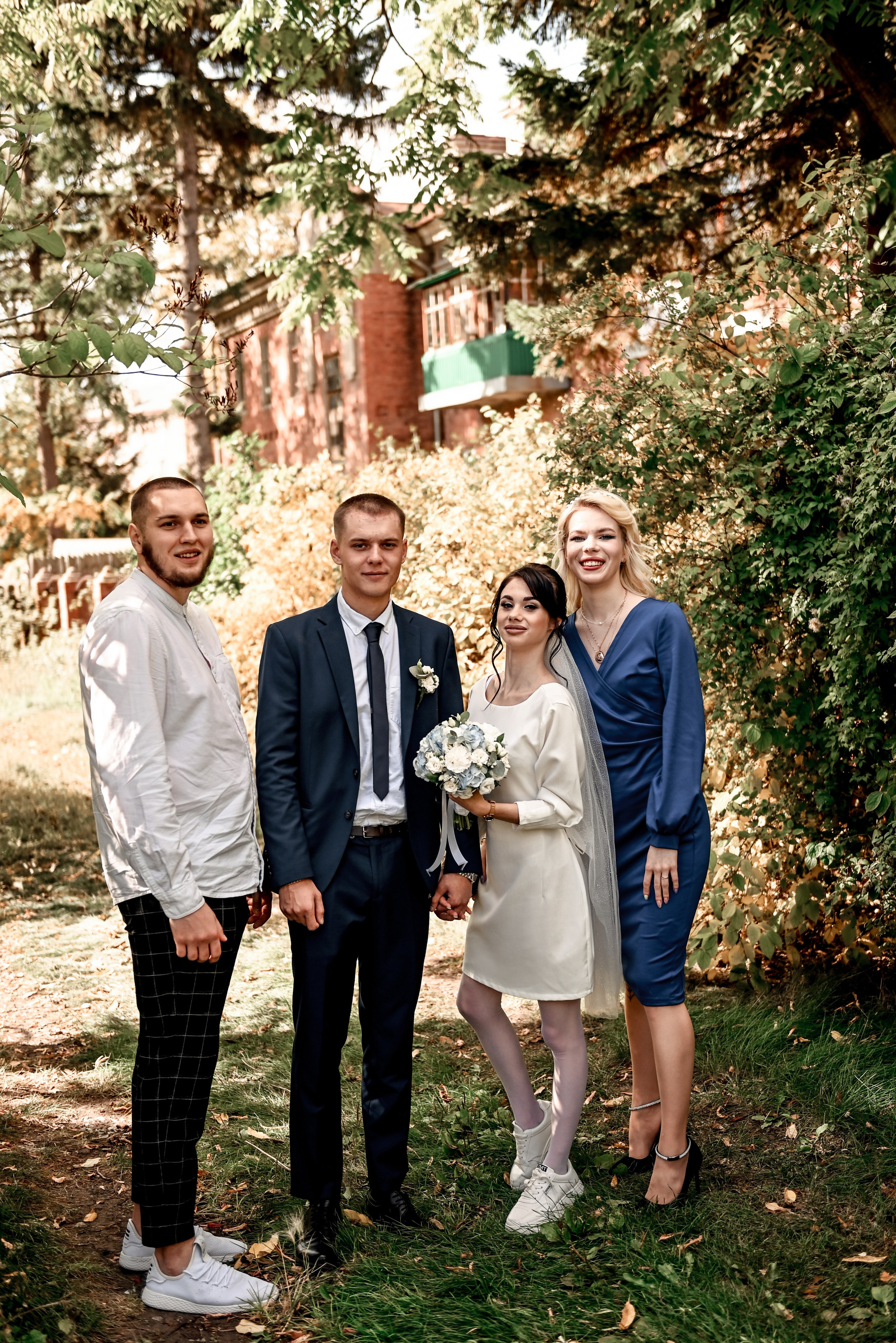 Небольшая часть фото со свадебной съемки Алексея и Даши. Свадебный, семейный, детский, контент фотограф в Омске Максим Ильин