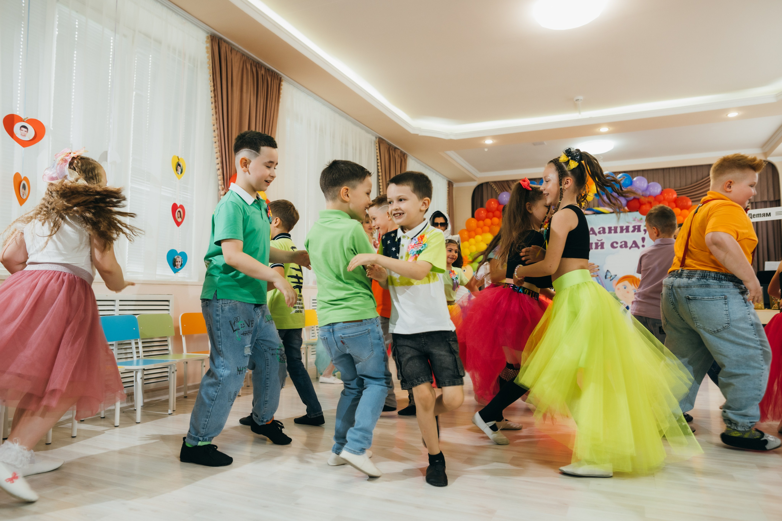 Выпускной в детском саду. Профессиональный фотограф Геленджик, Новоросийск Виктория Цейс