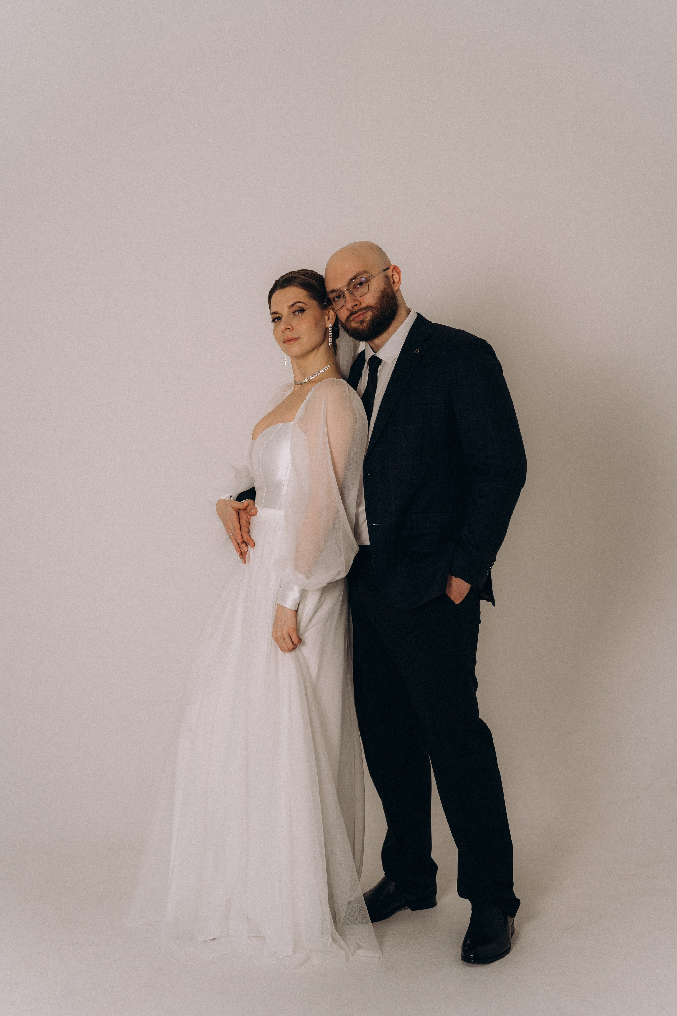 СВАДЕБНАЯ СЬЕМКА ВО ВТОРОМ ДВОРЦЕ (ДЕКАБРЬ) ТАКЖЕ СЬЕМКА В СТУДИИ НА ЧЕРНЫШЕВСКОЙ. Профессиональный фотограф, Санкт-Петербург — Виктория Богомолова