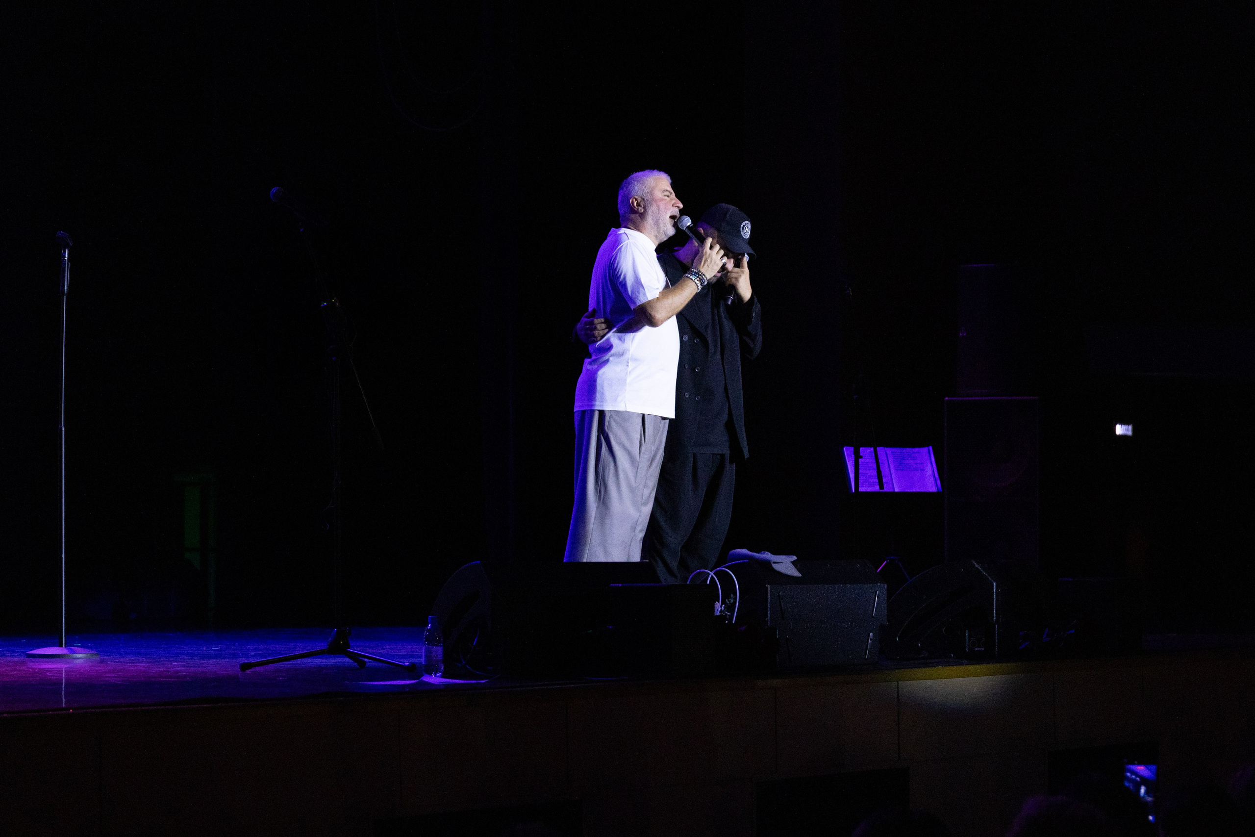 Сосо Павлиашвили КРАСНОЯРСК. Фотограф Красноярск съемки лавстори, фотосессия в студии, портретная съемка, творческие фотосессии