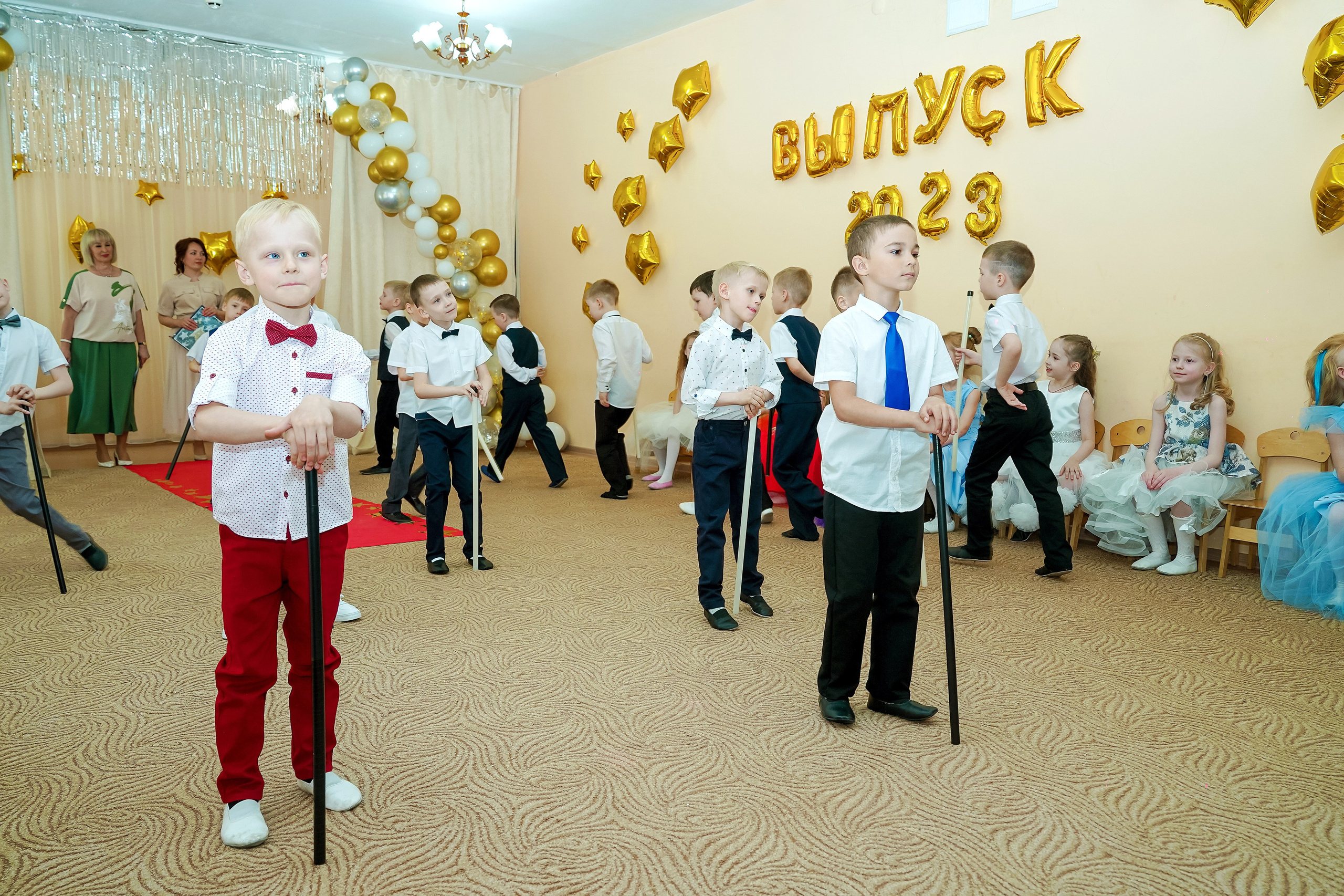 Фотосъемка видеосъёмка фотограф видеооператор новогодних утренников  в. Фотограф, видеооператор Нина Коршунова