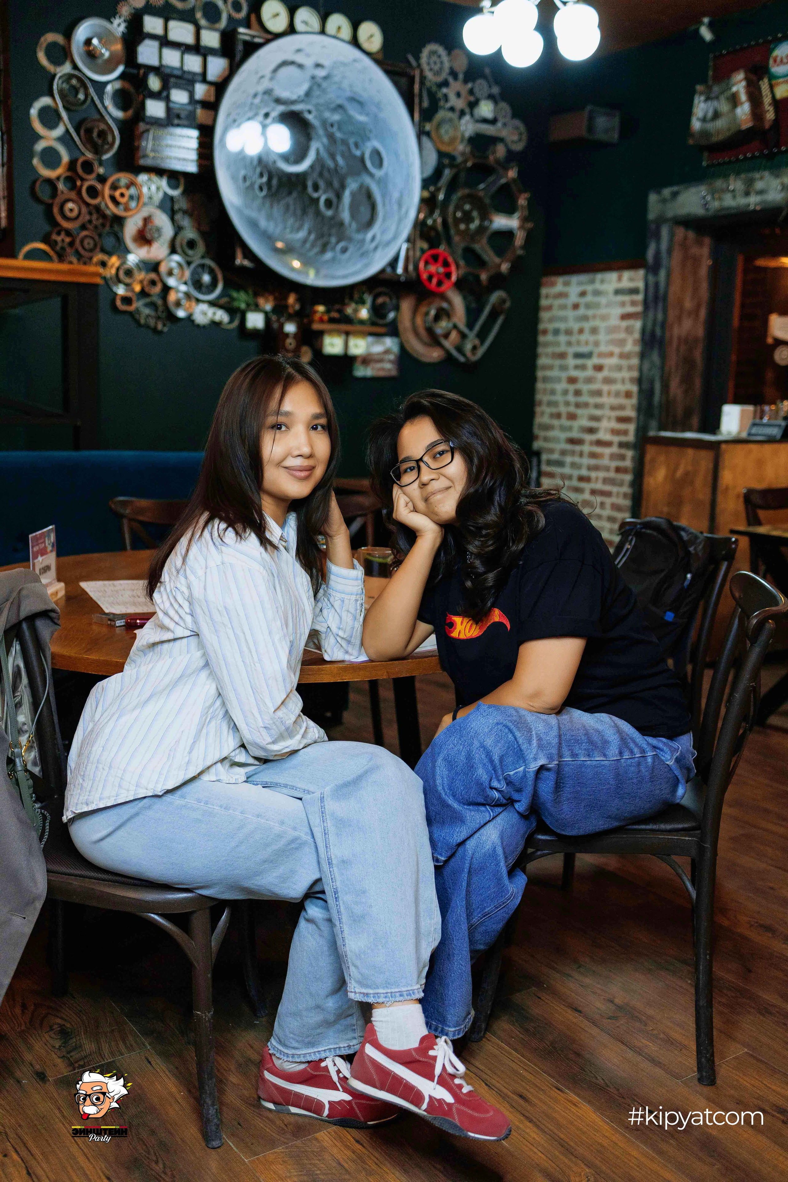 Эйнштейн Party