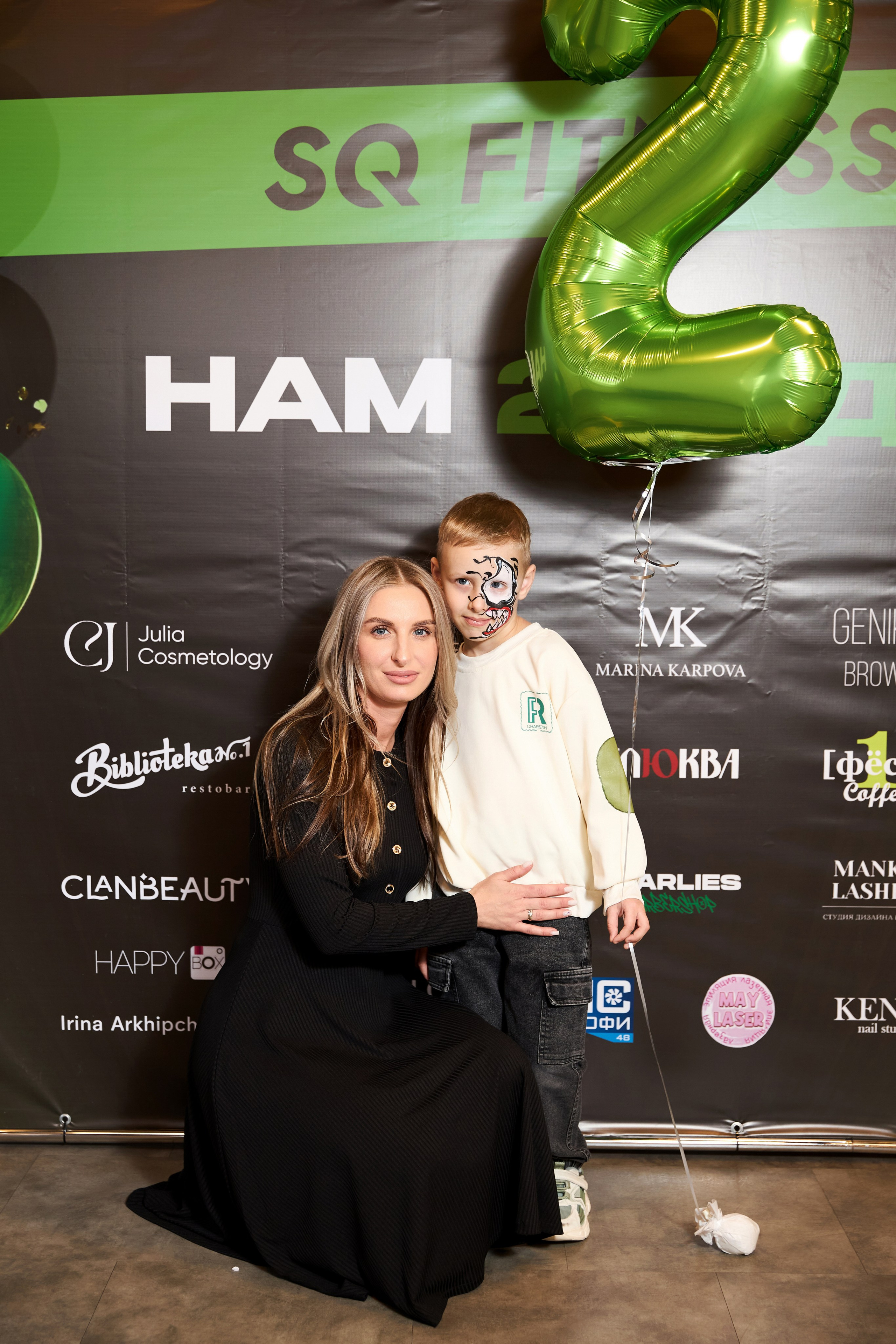 SQ — ФИТНЕС. 2 ГОДА. Фотограф Липецк. Фотограф в Липецке Татьяна Минаева. Портретный фотограф Липецк. Свадебный фотограф Липецк. Бизнес фотограф Липецк