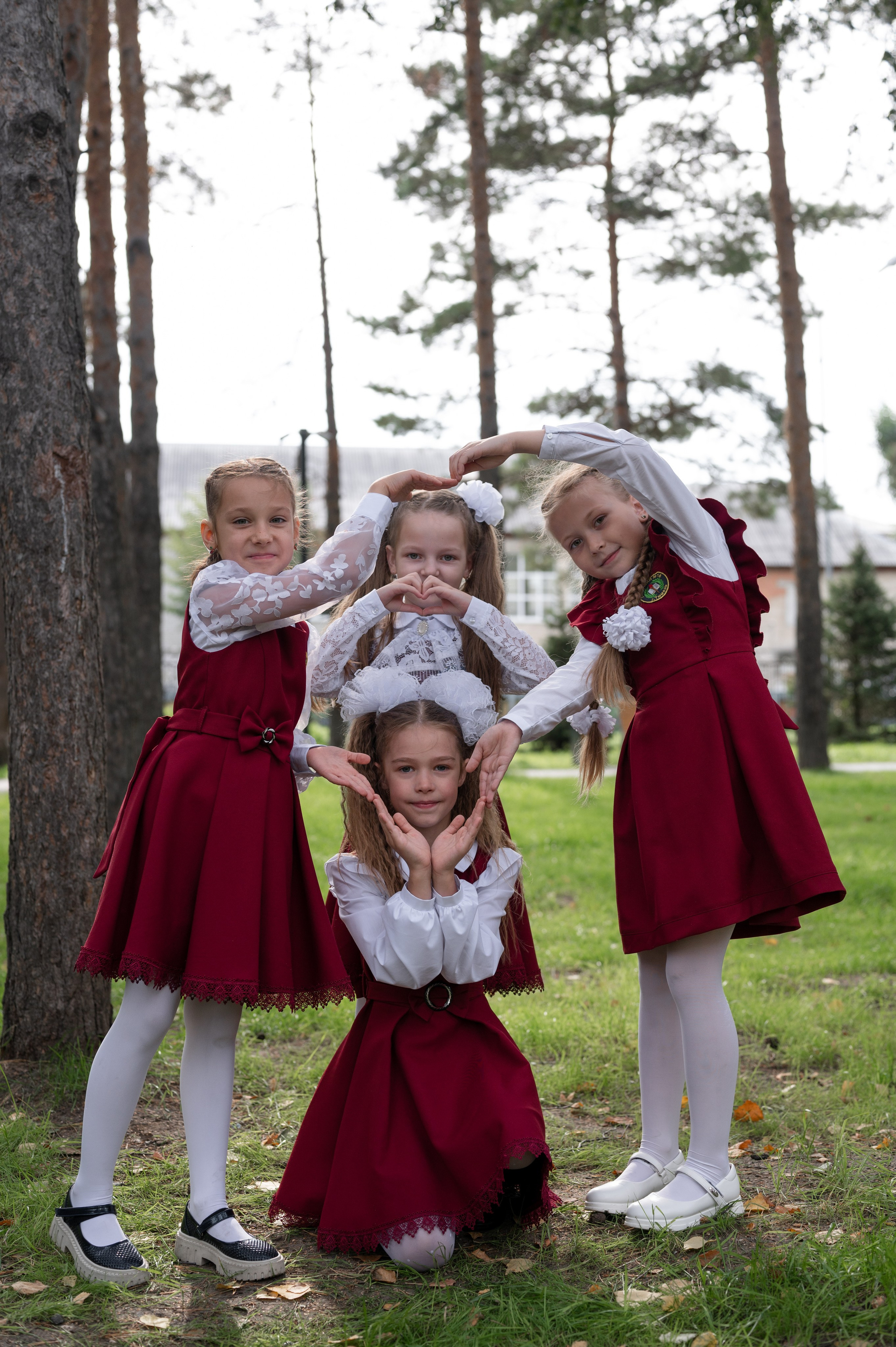 1 сентября 16 гимназия 2 класс (линейка + в классе+ на улице). Фотограф новорожденных, семейный детский в Тюмени Татьяна Морозова