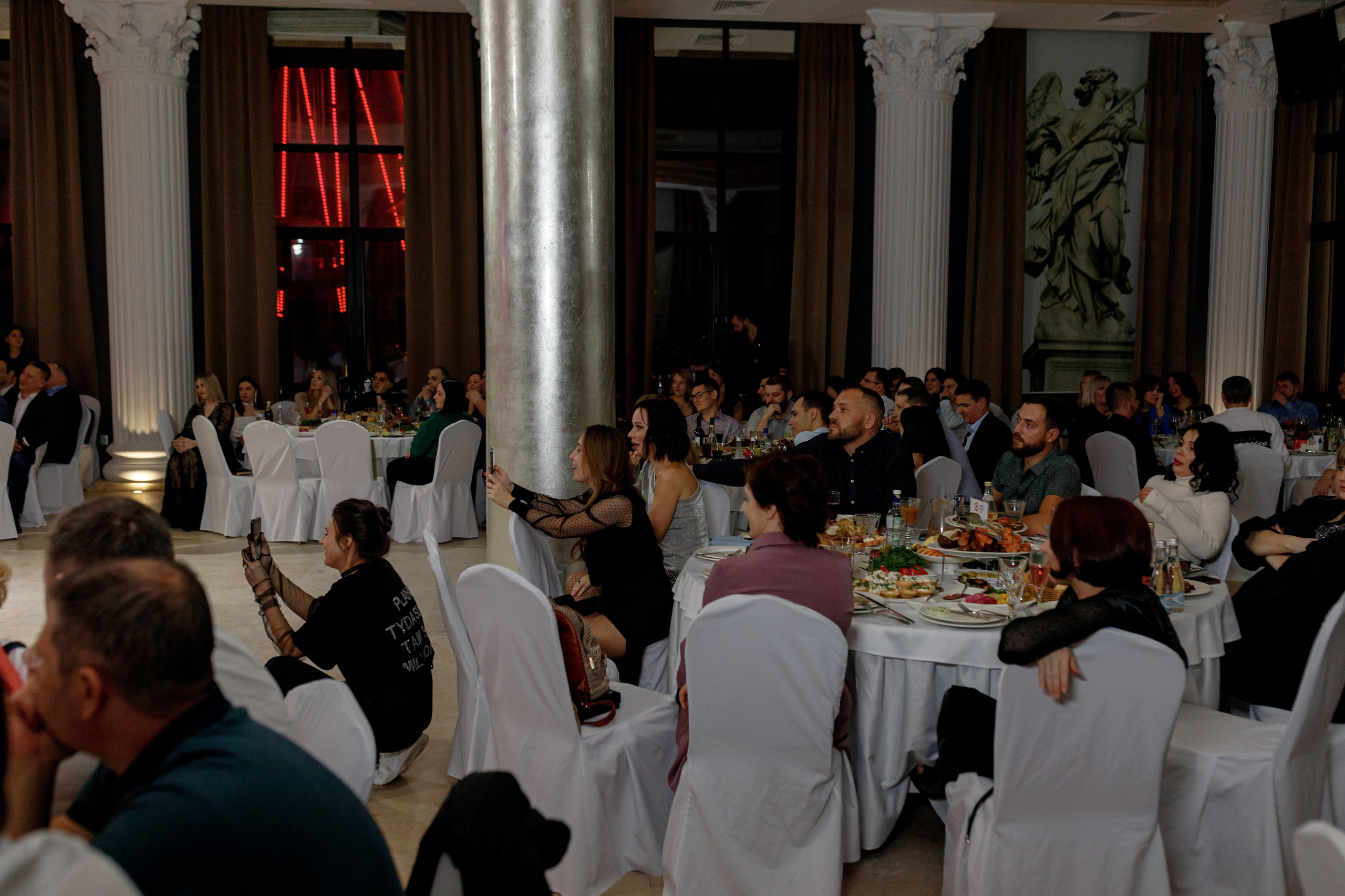 Репортажная фотосъёмка — корпоратив Tele2 2024