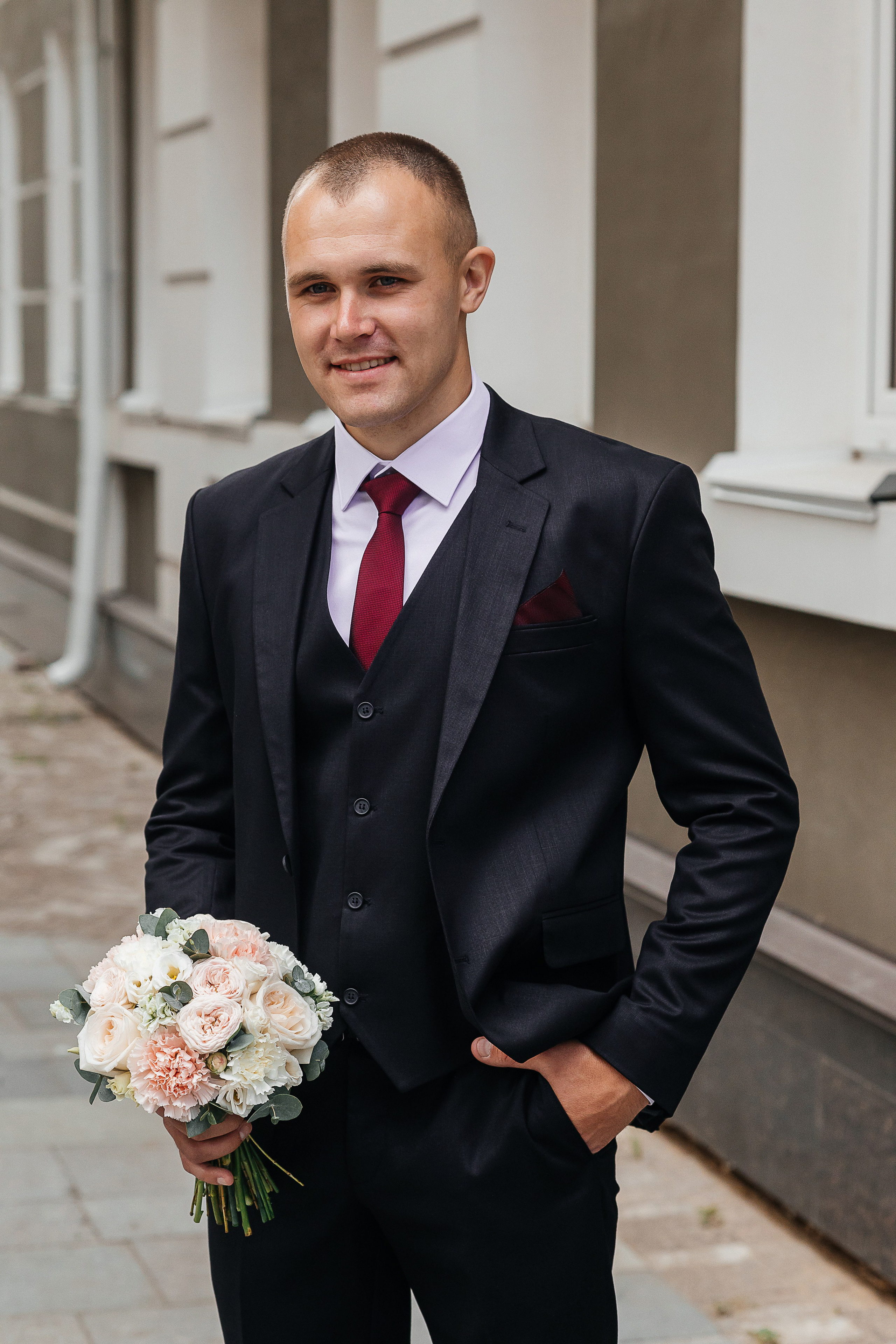 Волшебное утро невесты в номере отеля. Олег Сверчков | Свадебный фотограф Вологда