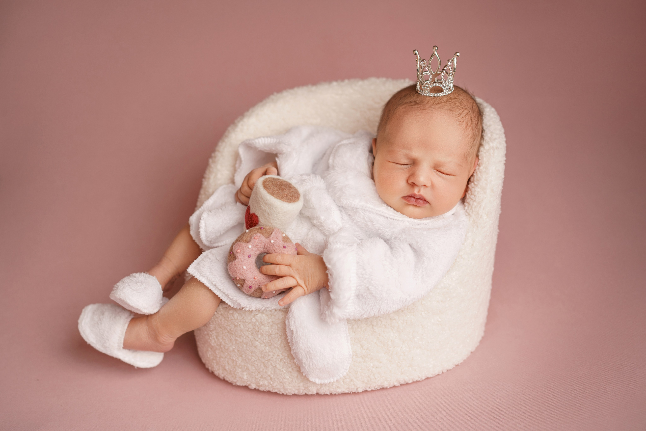 Фотосессия новорожденных | Галерея трогательных кадров малышей в стиле newborn. Фотосессия новорожденных в Москве и Московской области | Профессиональный фотограф newborn — Татьяна Иванова