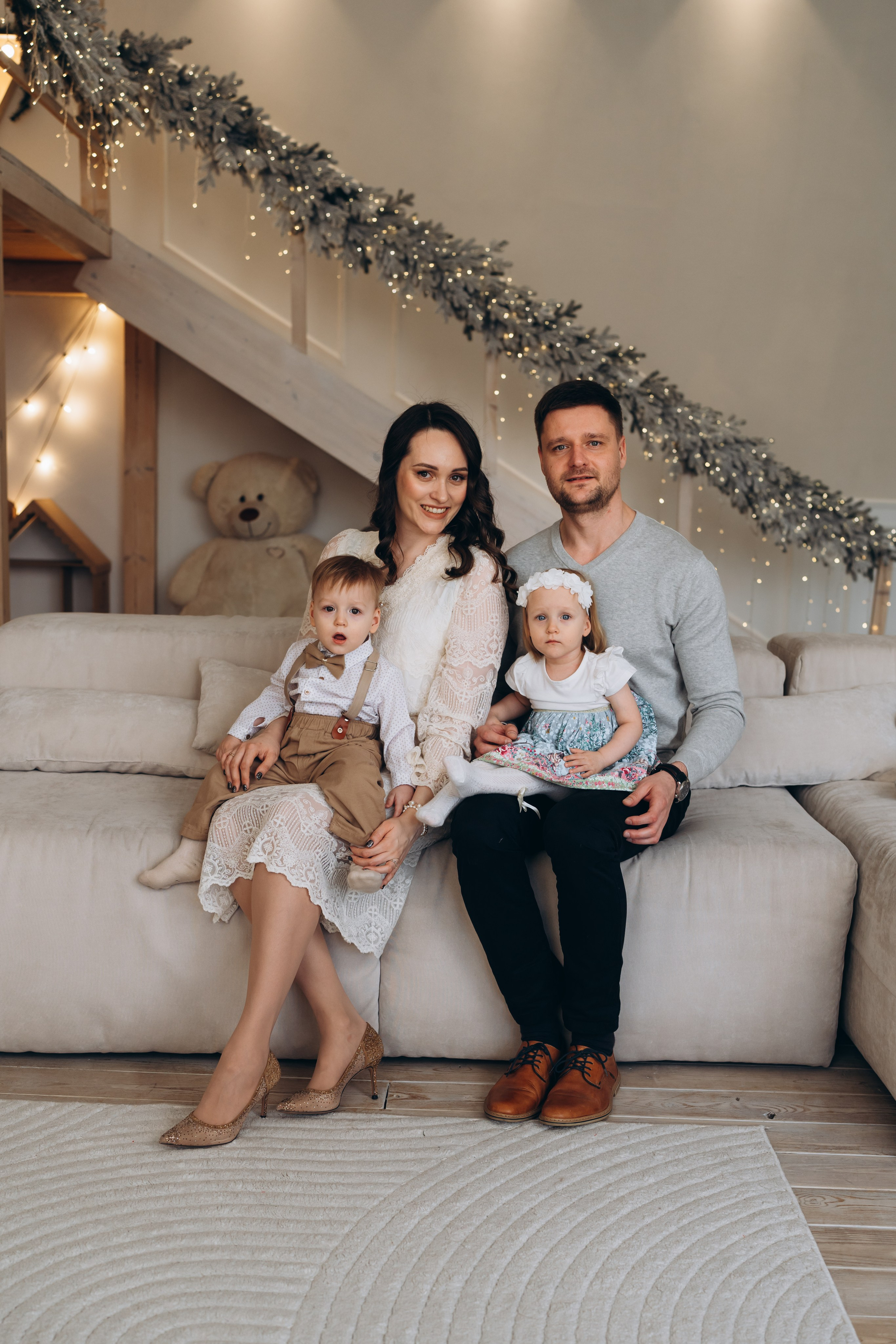 Андрей и Елена с двойняшками-непоседами. СВАДЕБНЫЙ ФОТОГРАФ КРАСНОЯРСК