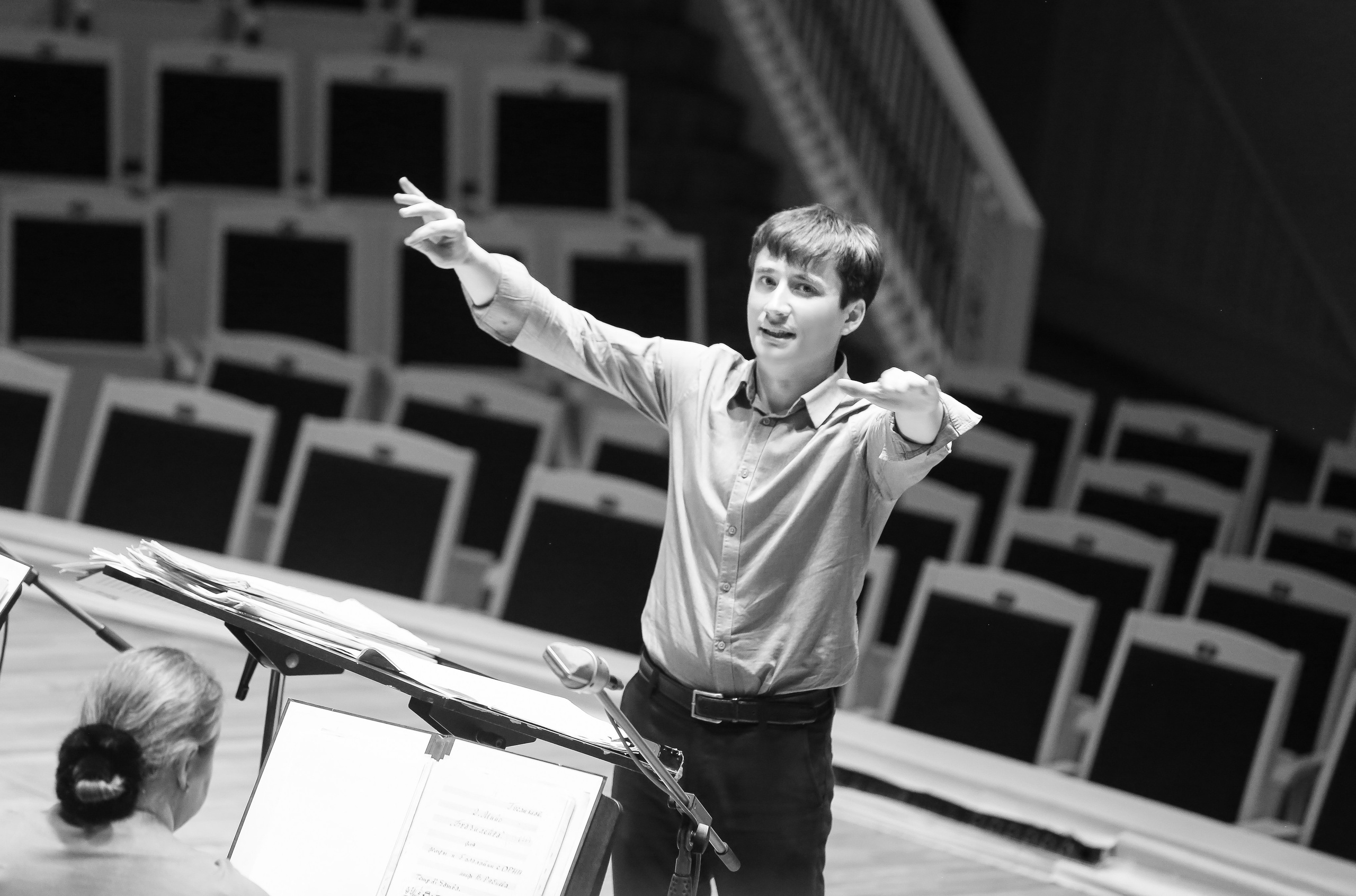 Концерт «Один виток вокруг планеты» ко Дню космонавтики. Дарья Письменюк / Darya Leitstern — фотограф, музыкант, журналист, путешественник