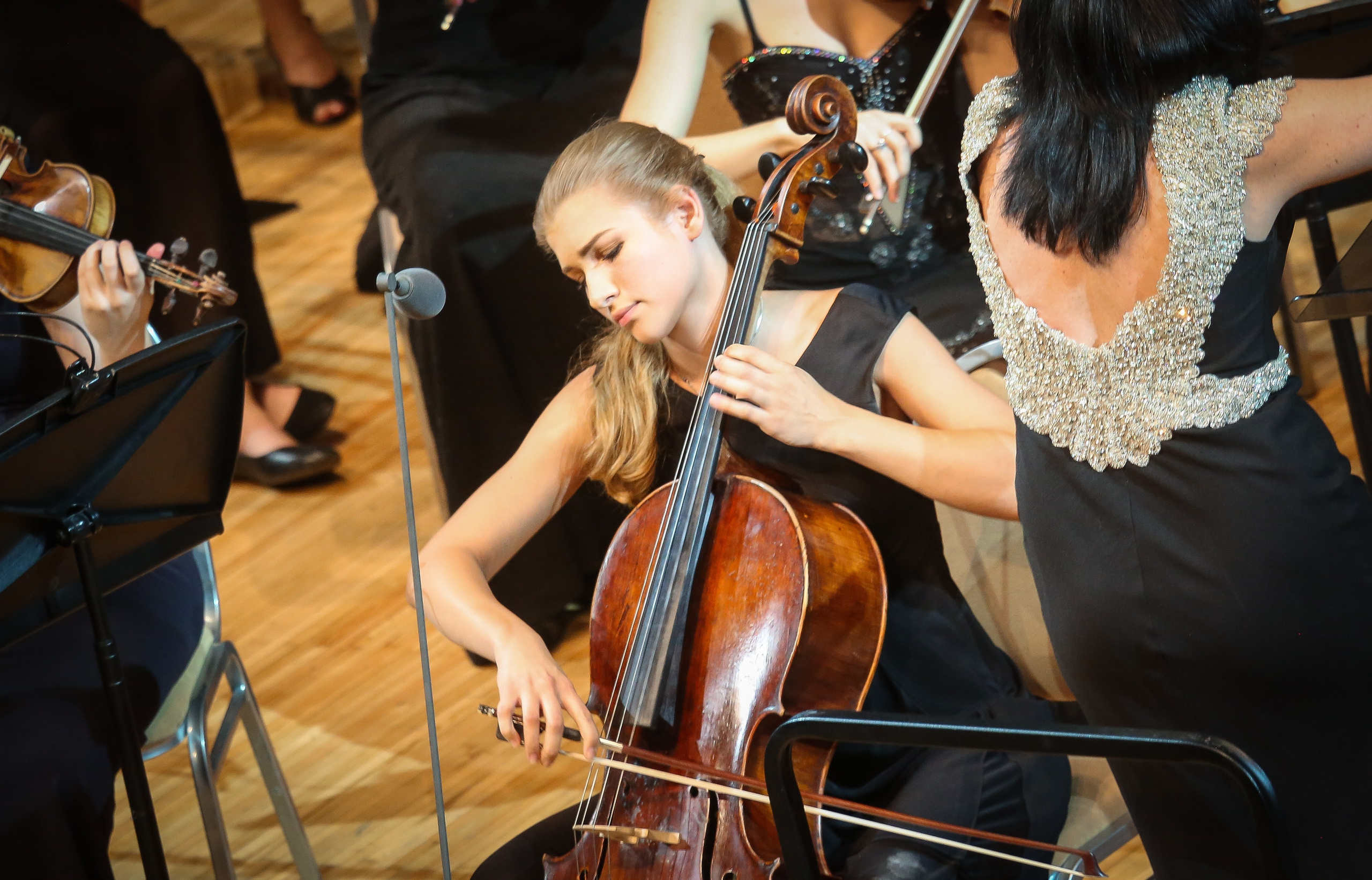 Музыкальные таланты Содружества. Дарья Письменюк / Darya Leitstern — фотограф, музыкант, журналист, путешественник