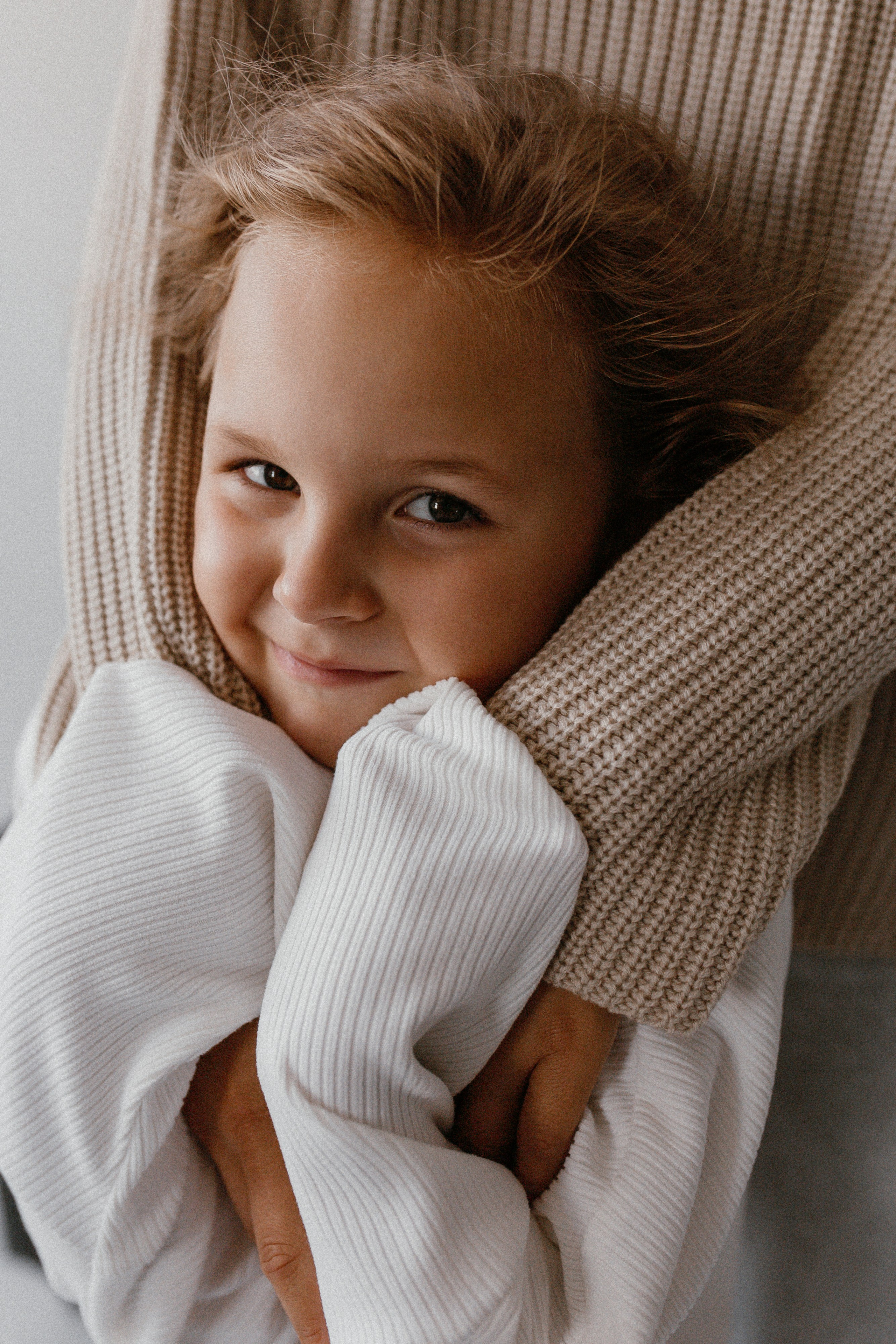 Есения и мама. Семейный фотограф Губкин/Старый Оскол