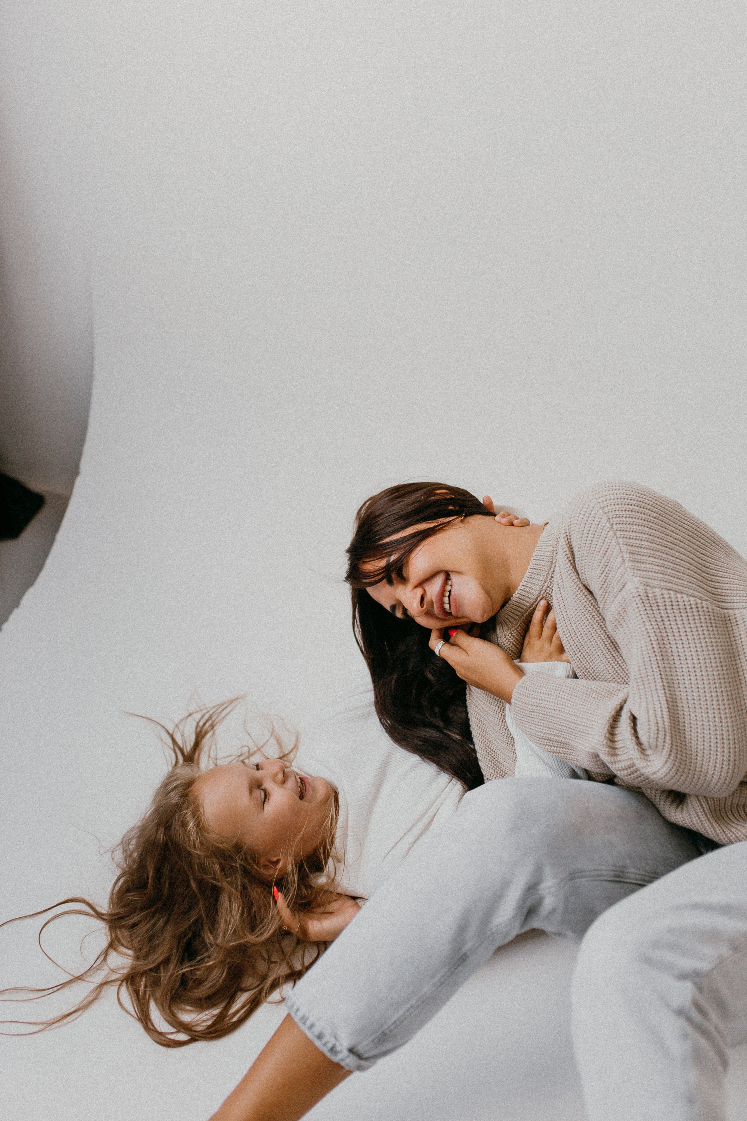 Есения и мама. Семейный фотограф Губкин/Старый Оскол