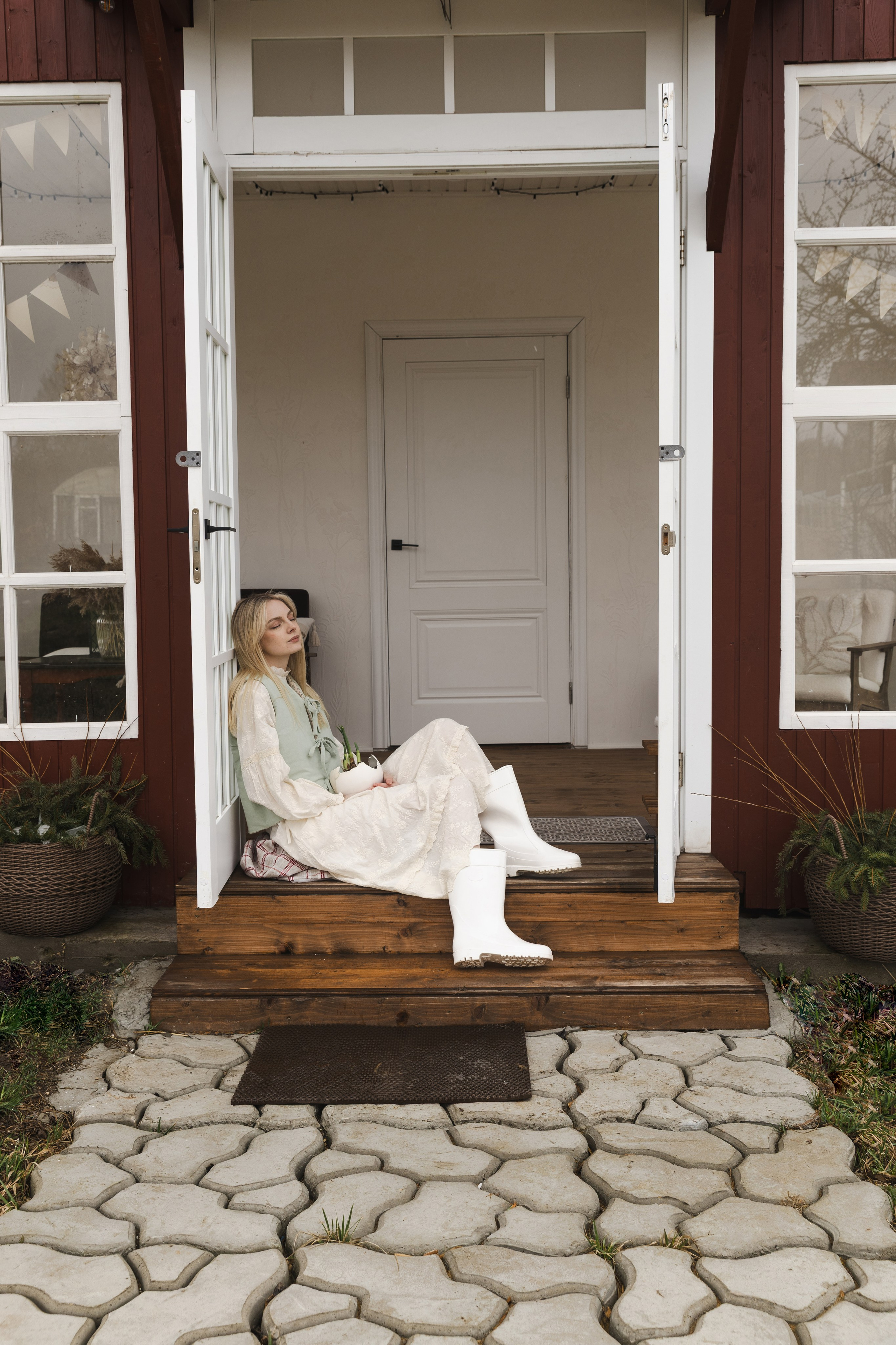 Лена на дачке. Женский и семейный фотограф в Туле Катя Вуколова