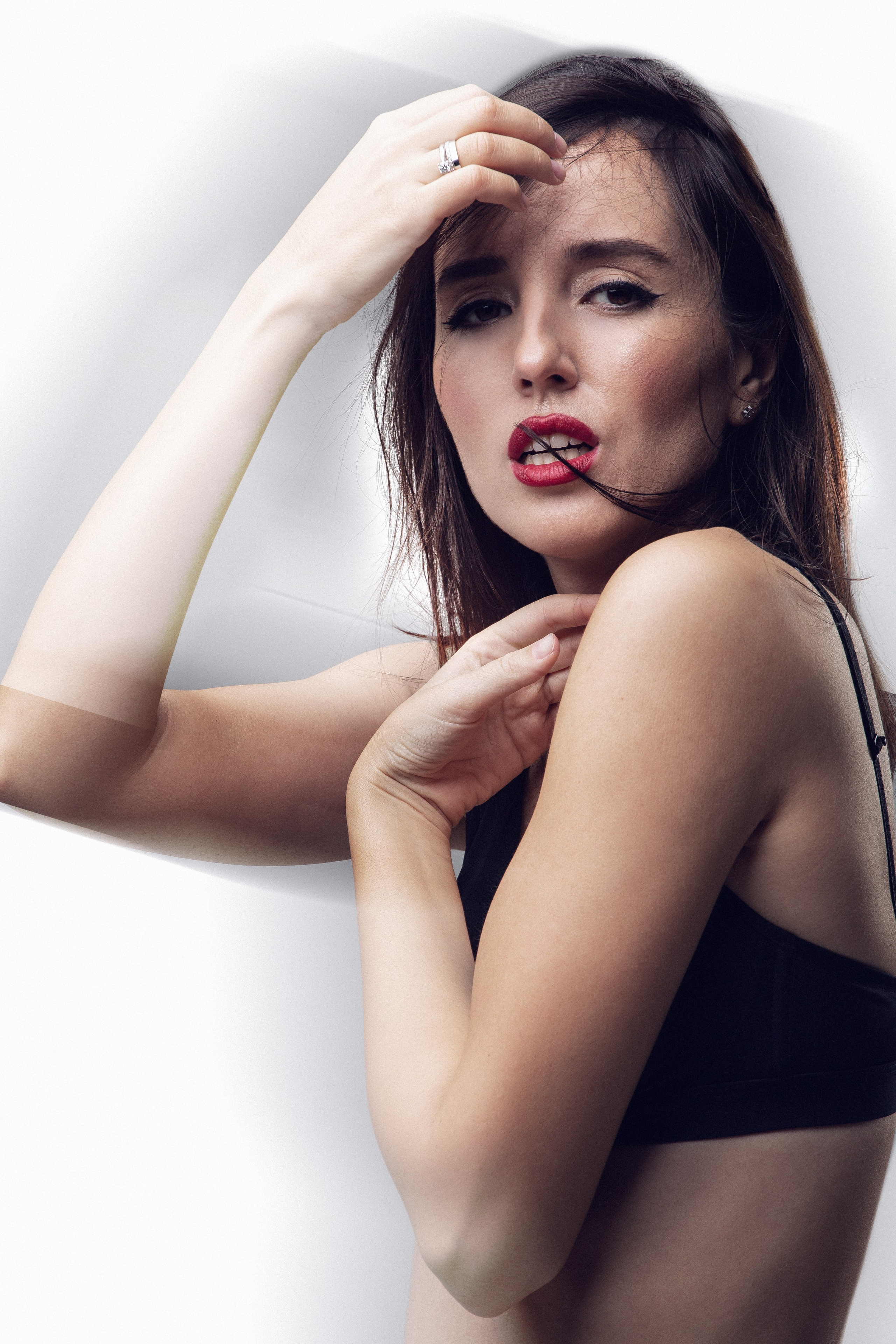 Индивидуальная студийная фотосессия для Кристины