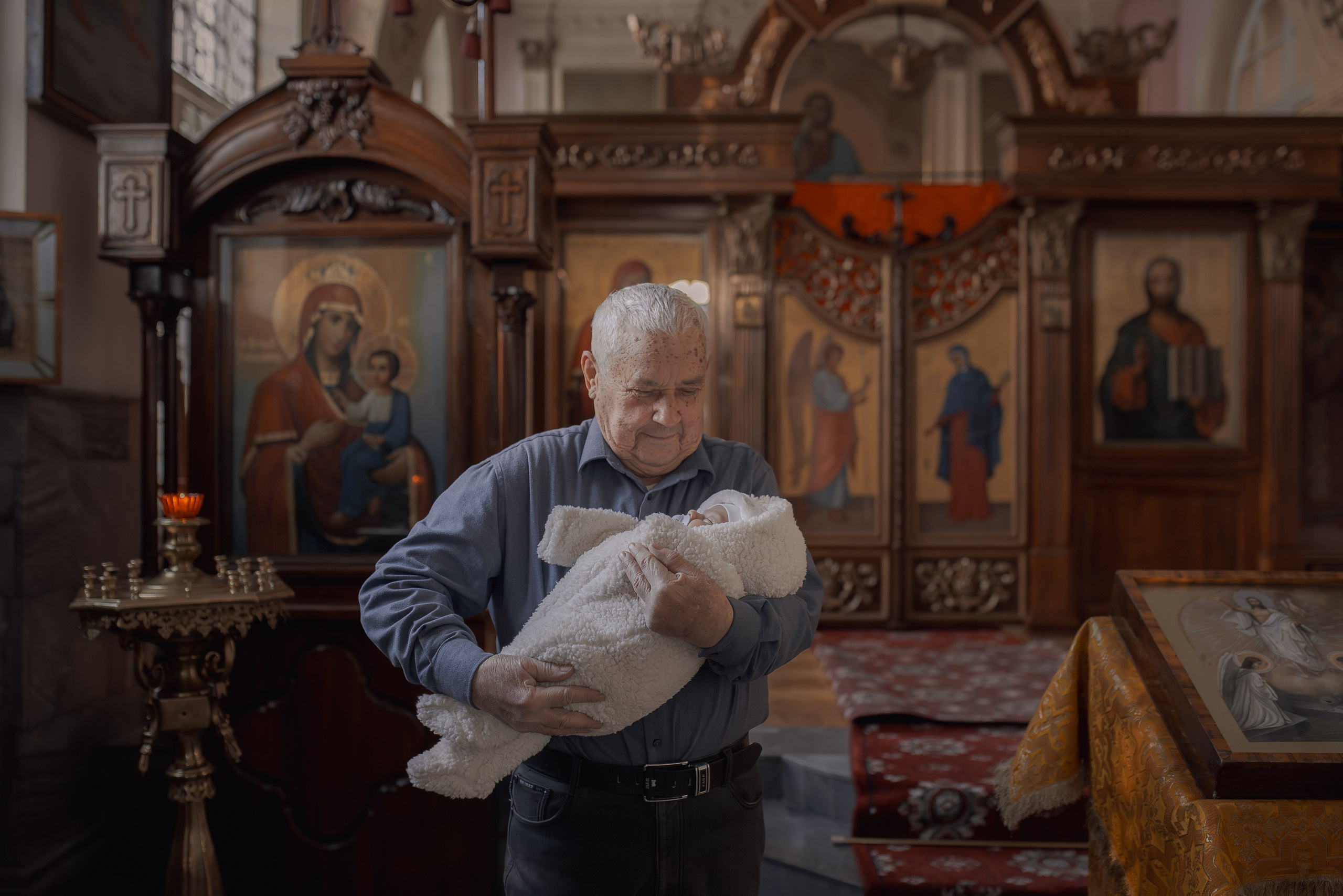 Крещение Гордея. Фотограф на Крещение и Венчание в Ташкенте