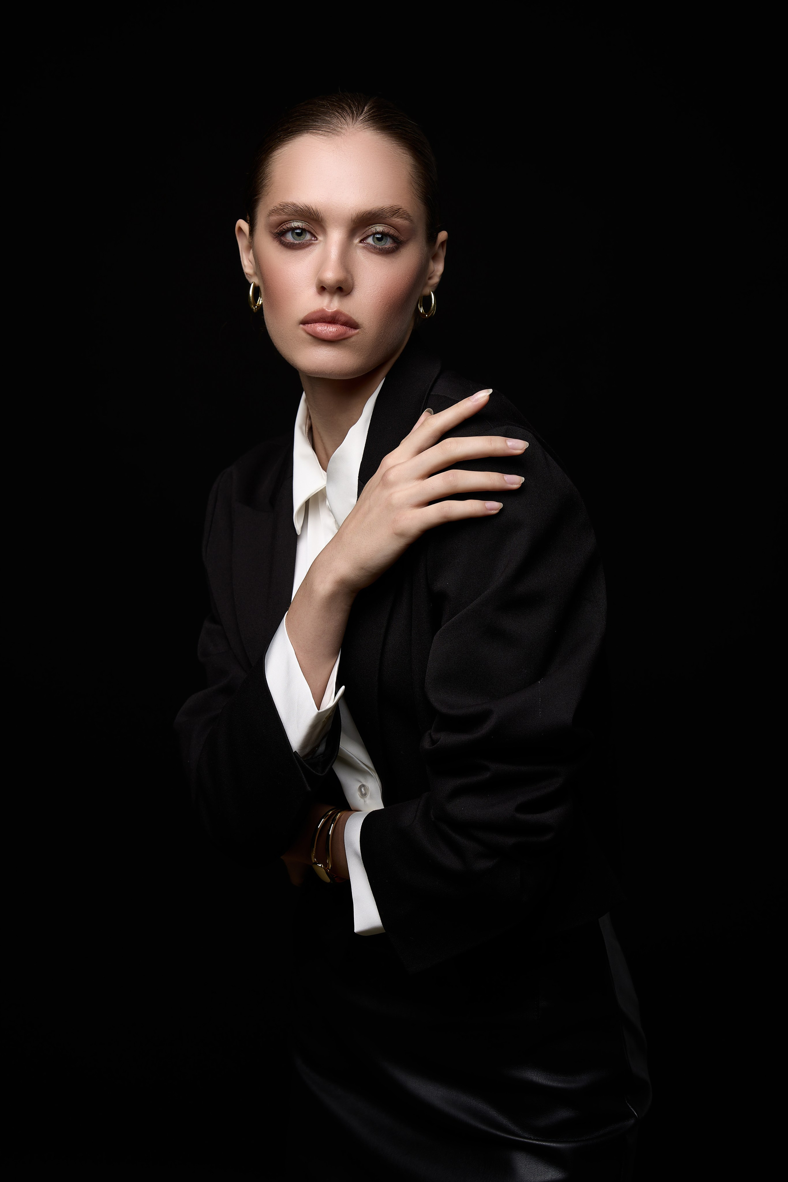 Фешн и персональный стилист в Париже и Москве