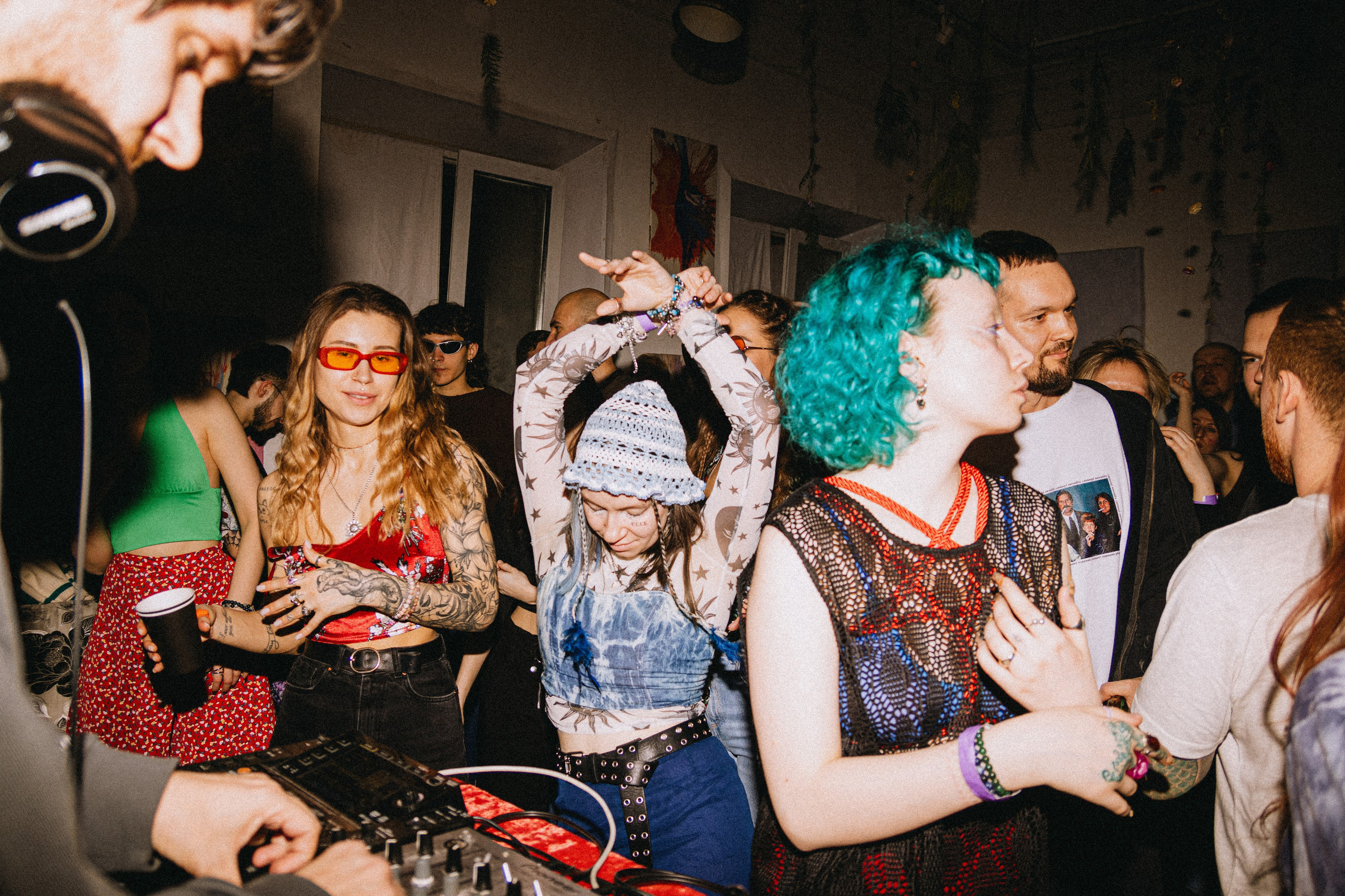 Тусовки. Фотограф Егор Огородов