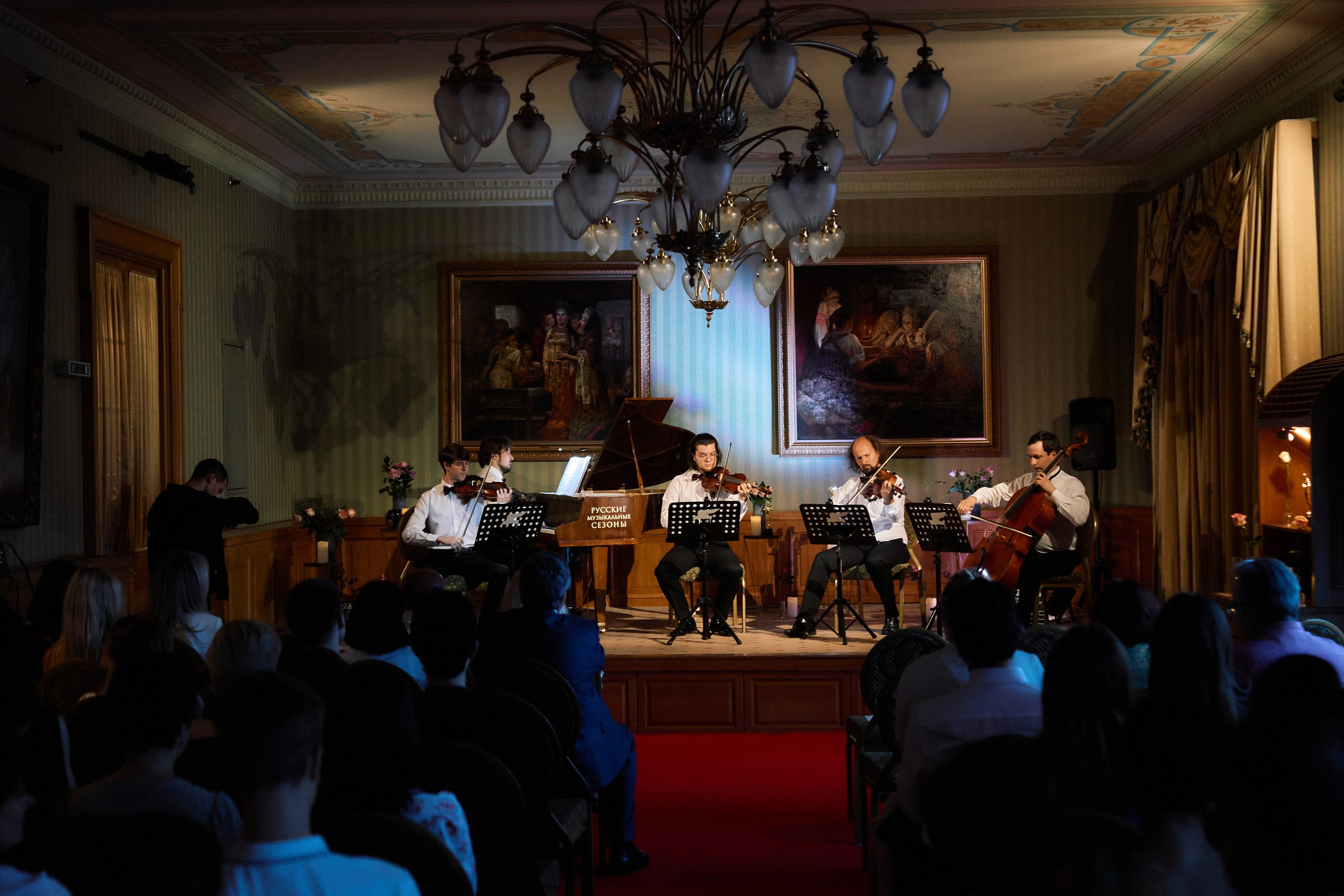 HOTEL METROPOLE — RUSSIAN MUSIC SEASONS. Photographer — ERASTOV