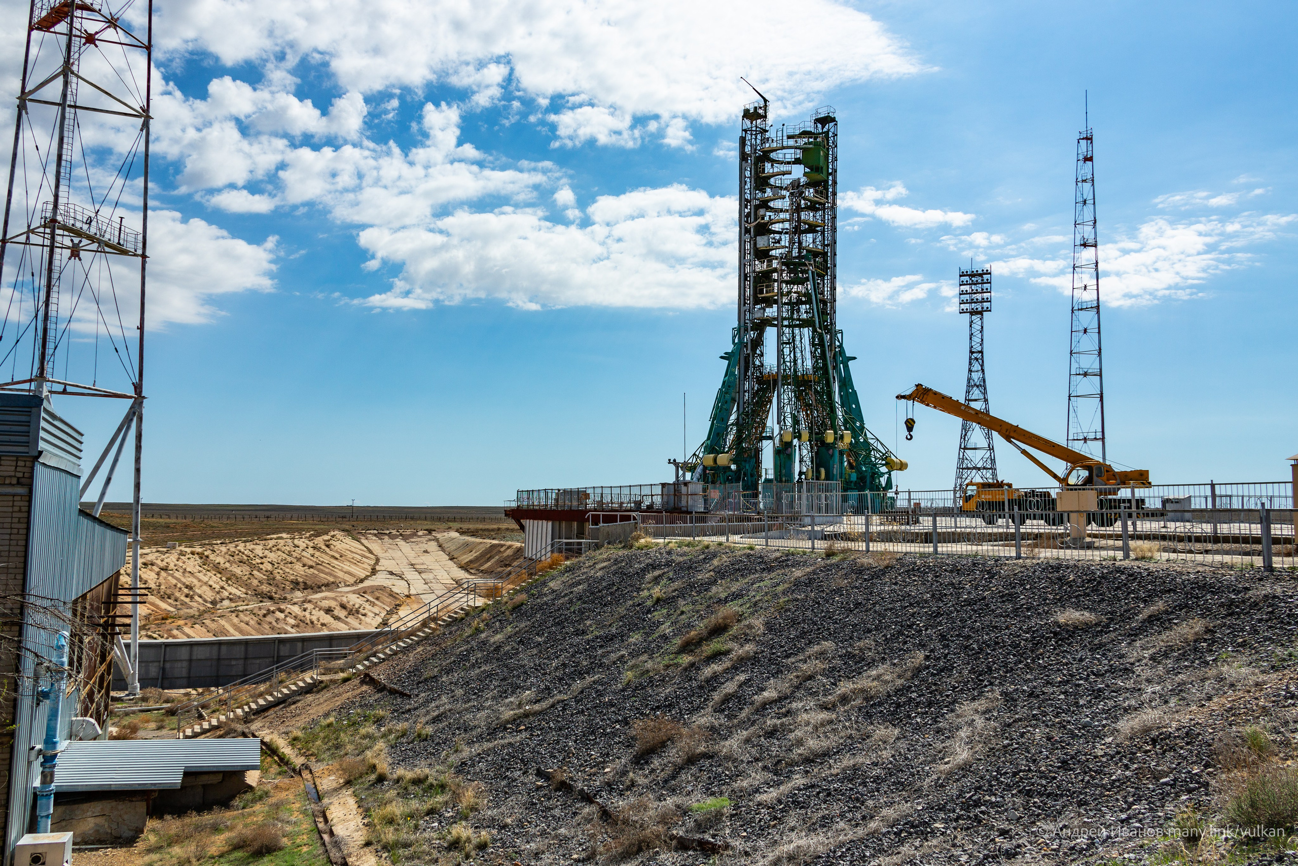 Перелёт на Байконур в 2026 г на самолётах АОН. Фотоальбом показывающий увлекательный мир авиации и мир медведей Андрея Иванова