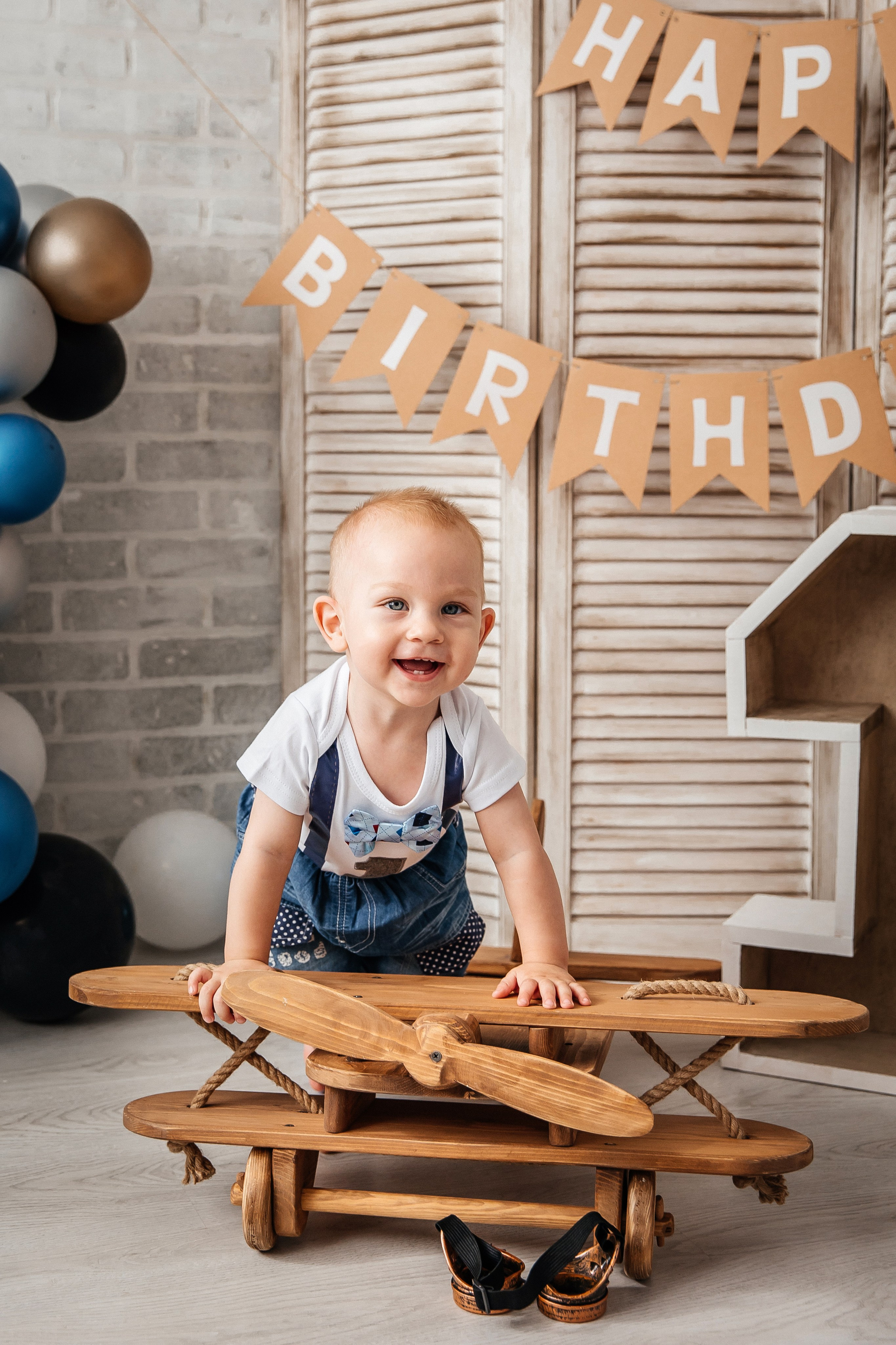 С шарами. Детский фотограф, выпускные альбомы в Нижнем Новгороде Бодягина Мария